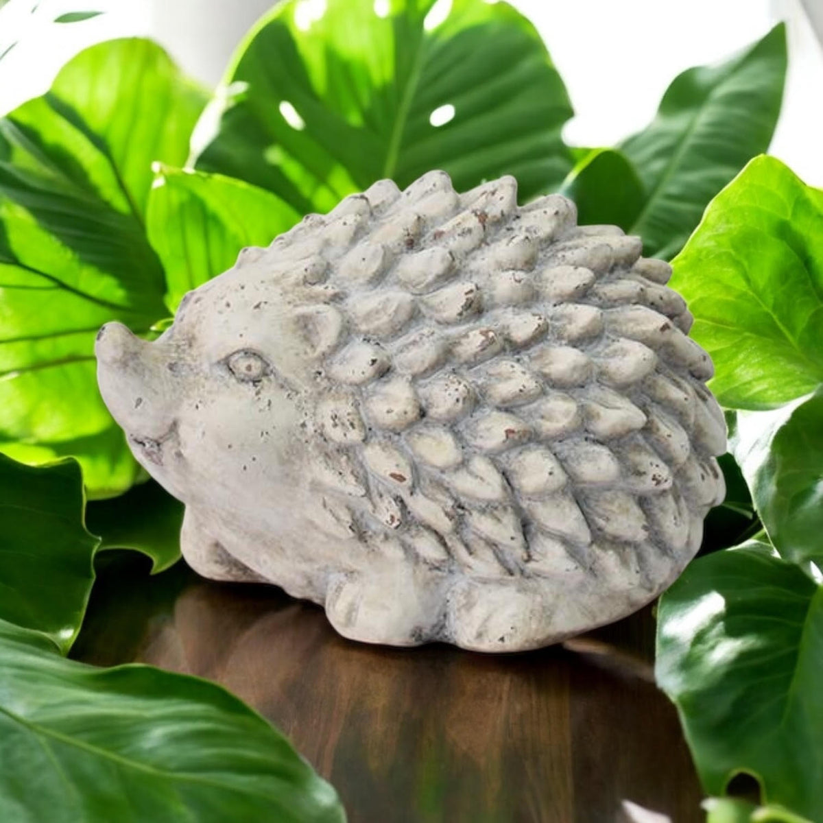 21CM CREAM CEMENT HEDGEHOG