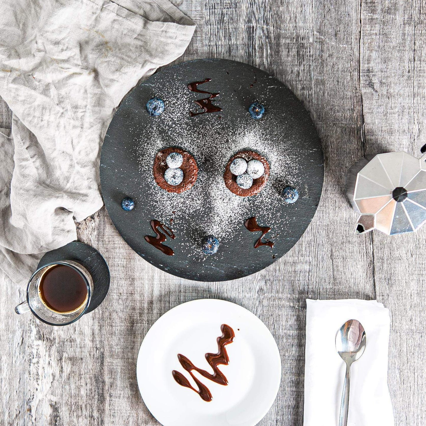 30cm Black Round Linea Slate Placemats - Pack of Six