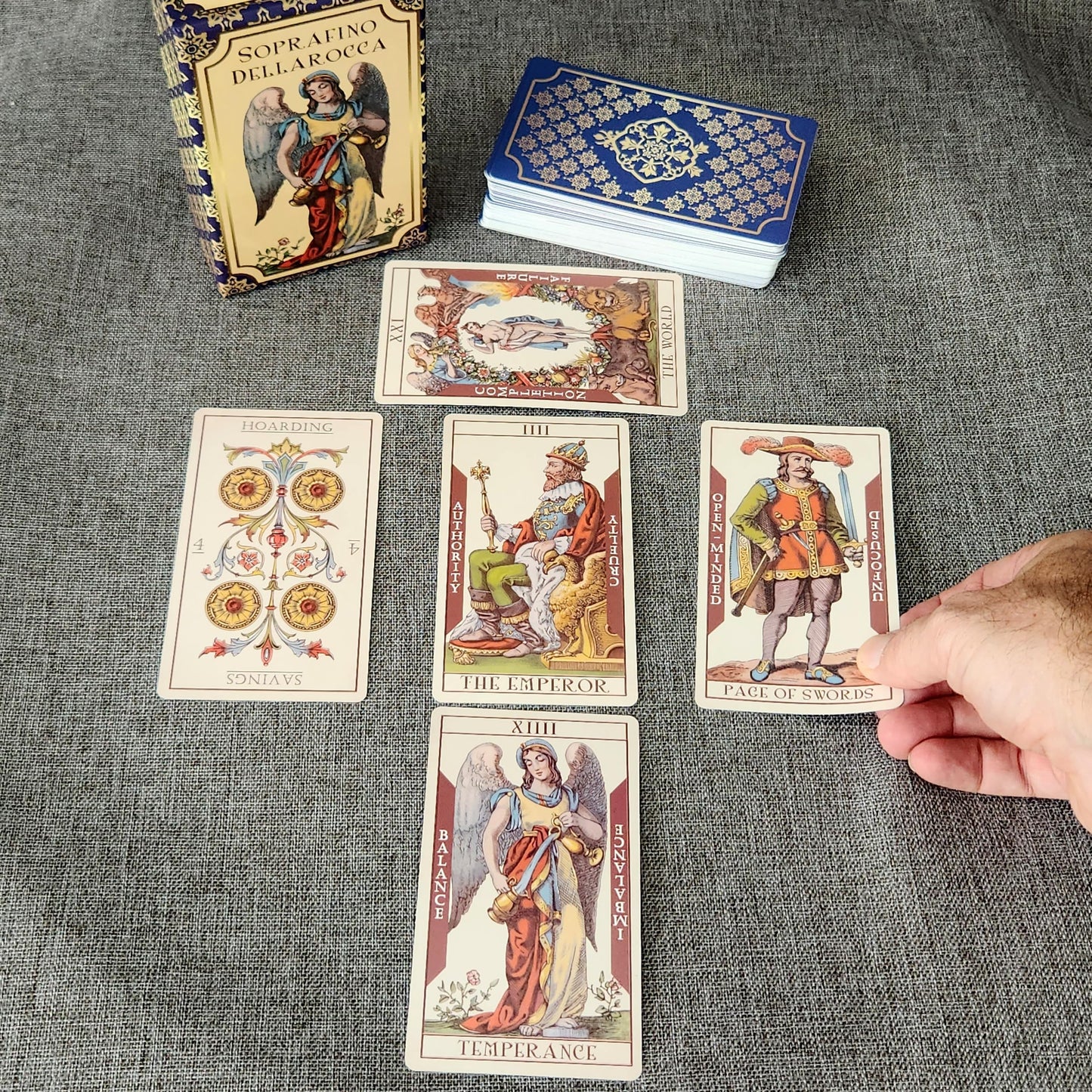 Da Brigh Soprafino Dellarocca Tarot Deck – Modern 78-Card Set