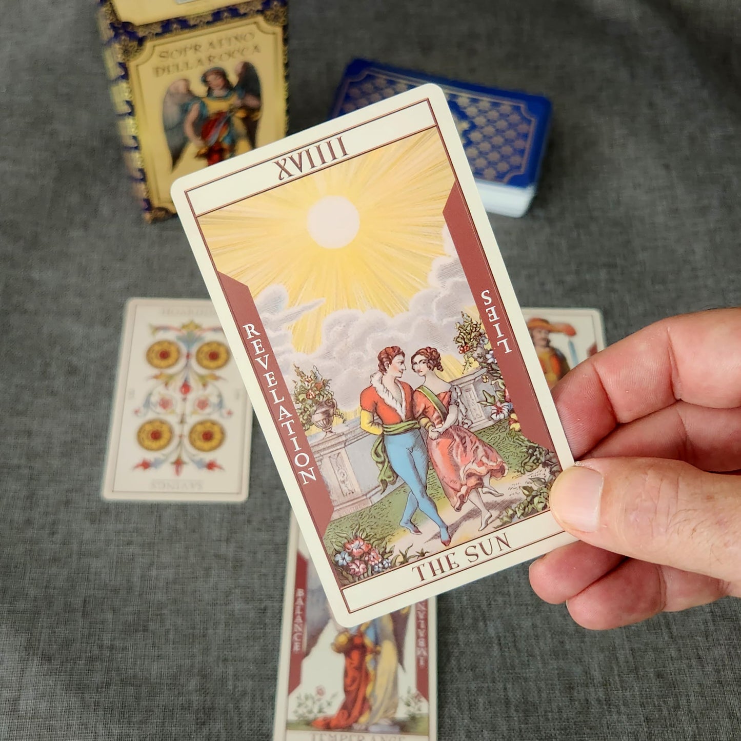 Da Brigh Soprafino Dellarocca Tarot Deck – Modern 78-Card Set