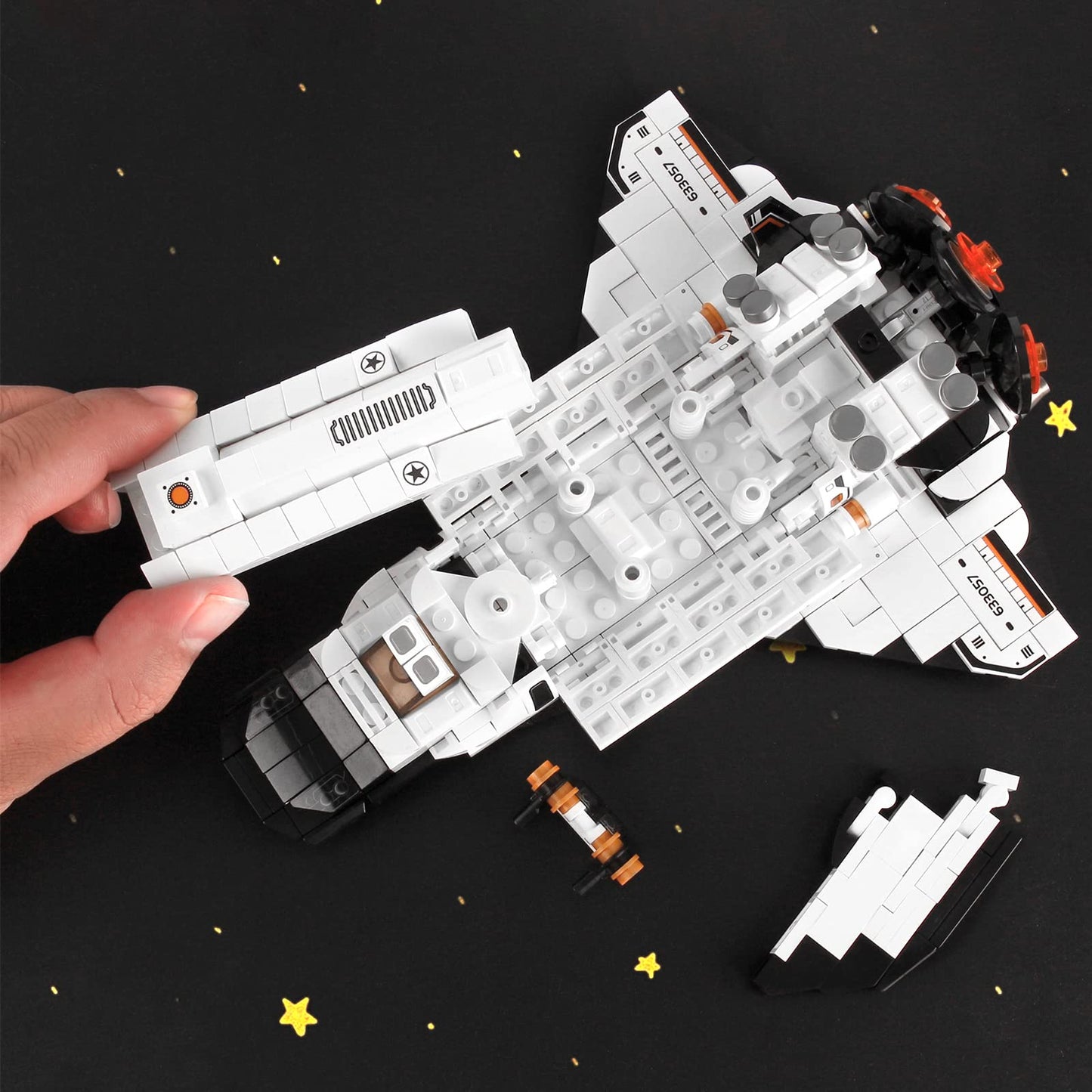 DADMCFD Space Shuttle Building Kit – 25-in-1 Aerospace Construction Toy for Kids 6-14
