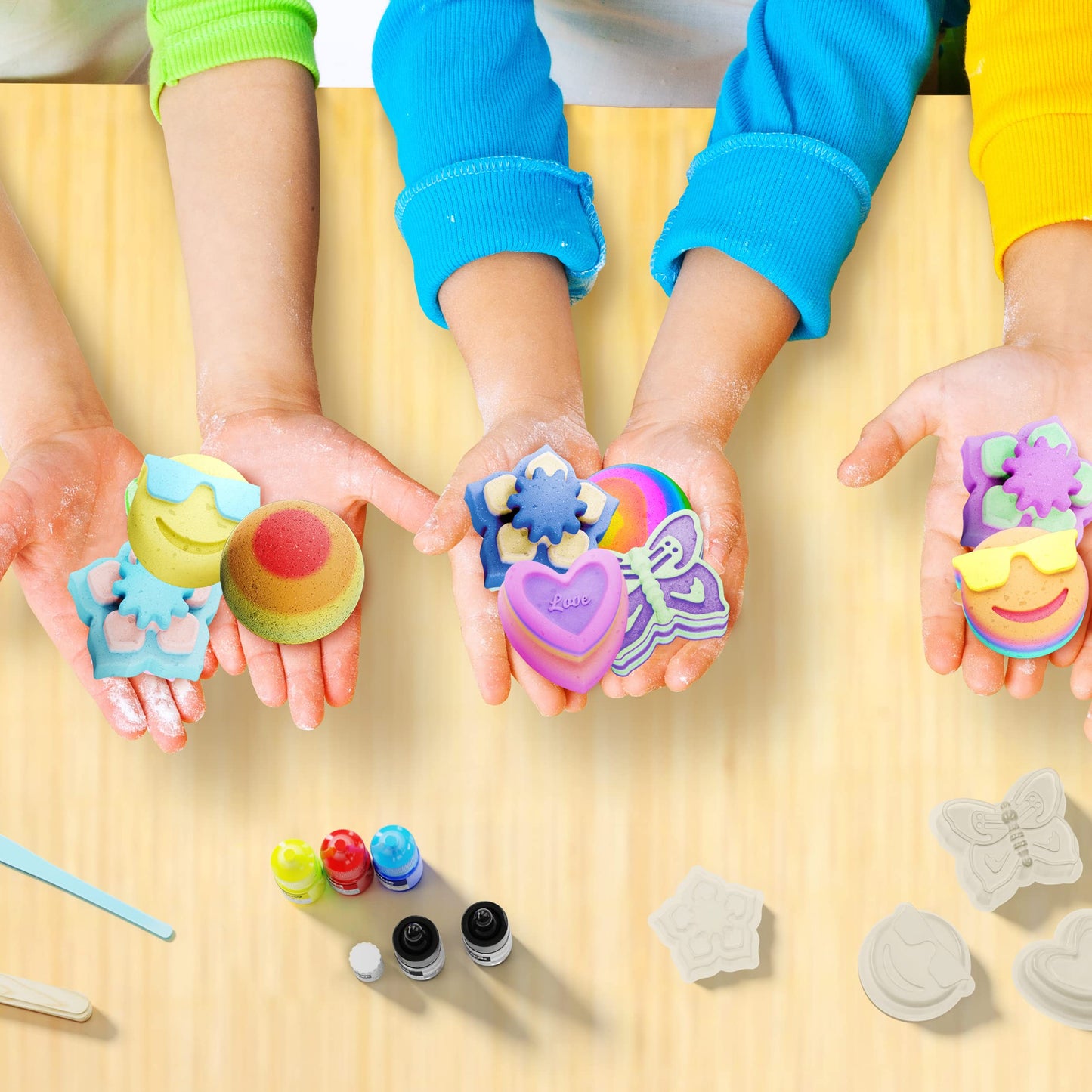 Dan&Darci Bath Bomb Making Kit for Kids – 10 Fizzy Bombs, STEM Craft Gift for Ages 6–12