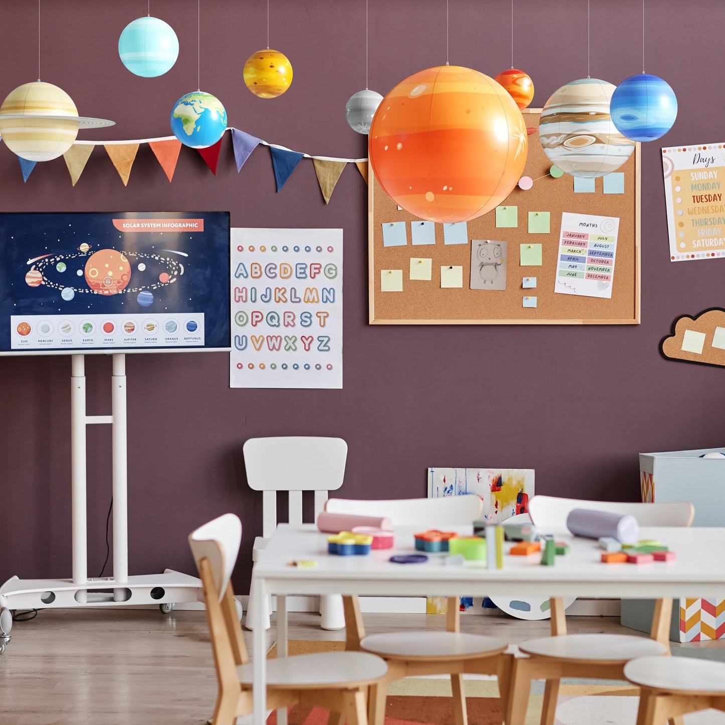 Dan&Darci Inflatable Solar System Planets – Jumbo Space Decor, Classroom & Gift
