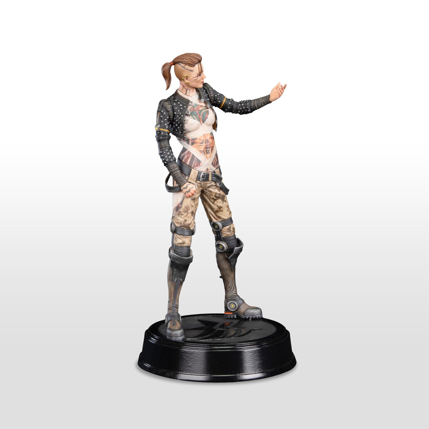Dark Horse Deluxe Mass Effect Jack Figure – 8-Inch PVC Statue