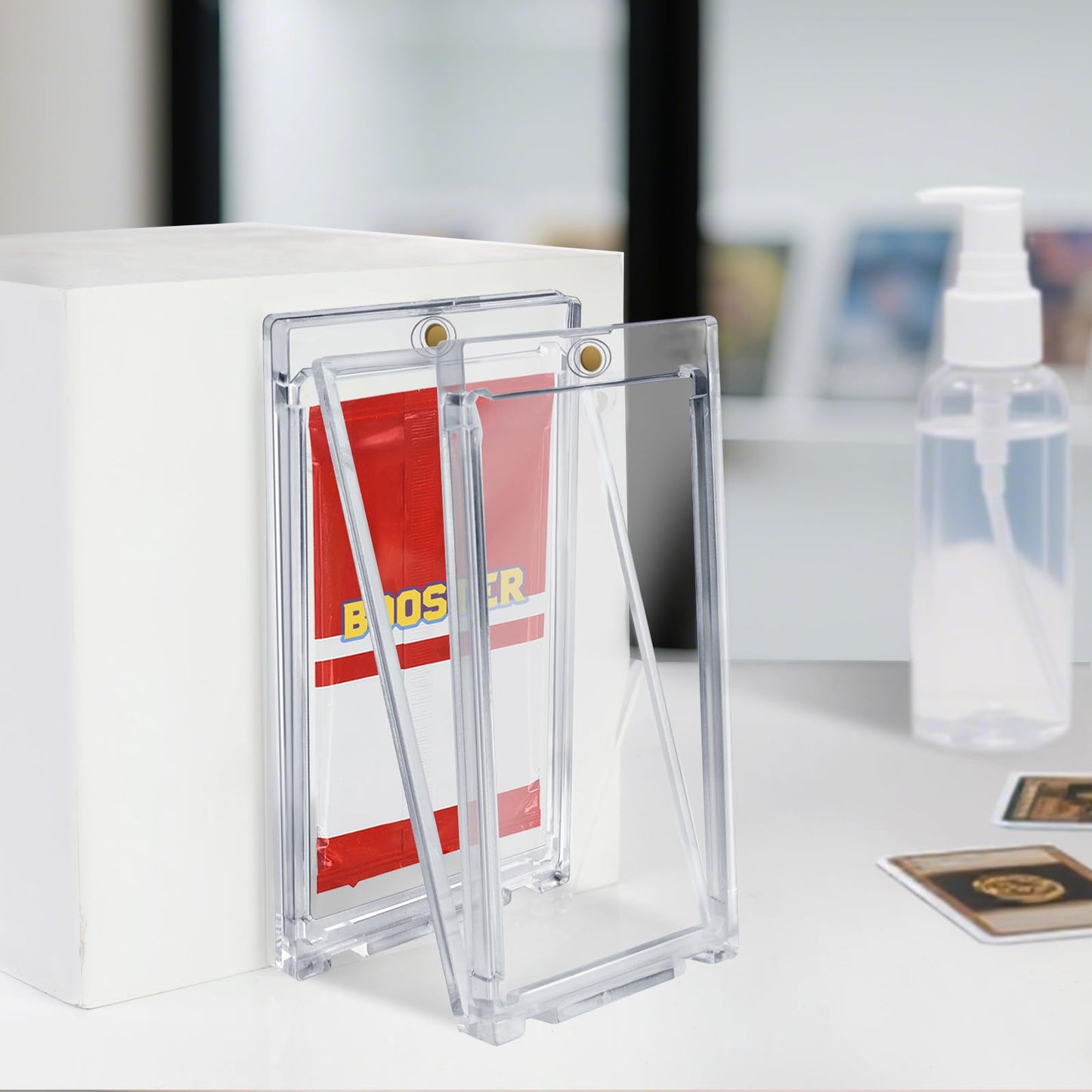 DEDC One Touch Card Holder – Magnetic Booster Pack Protector Display Case