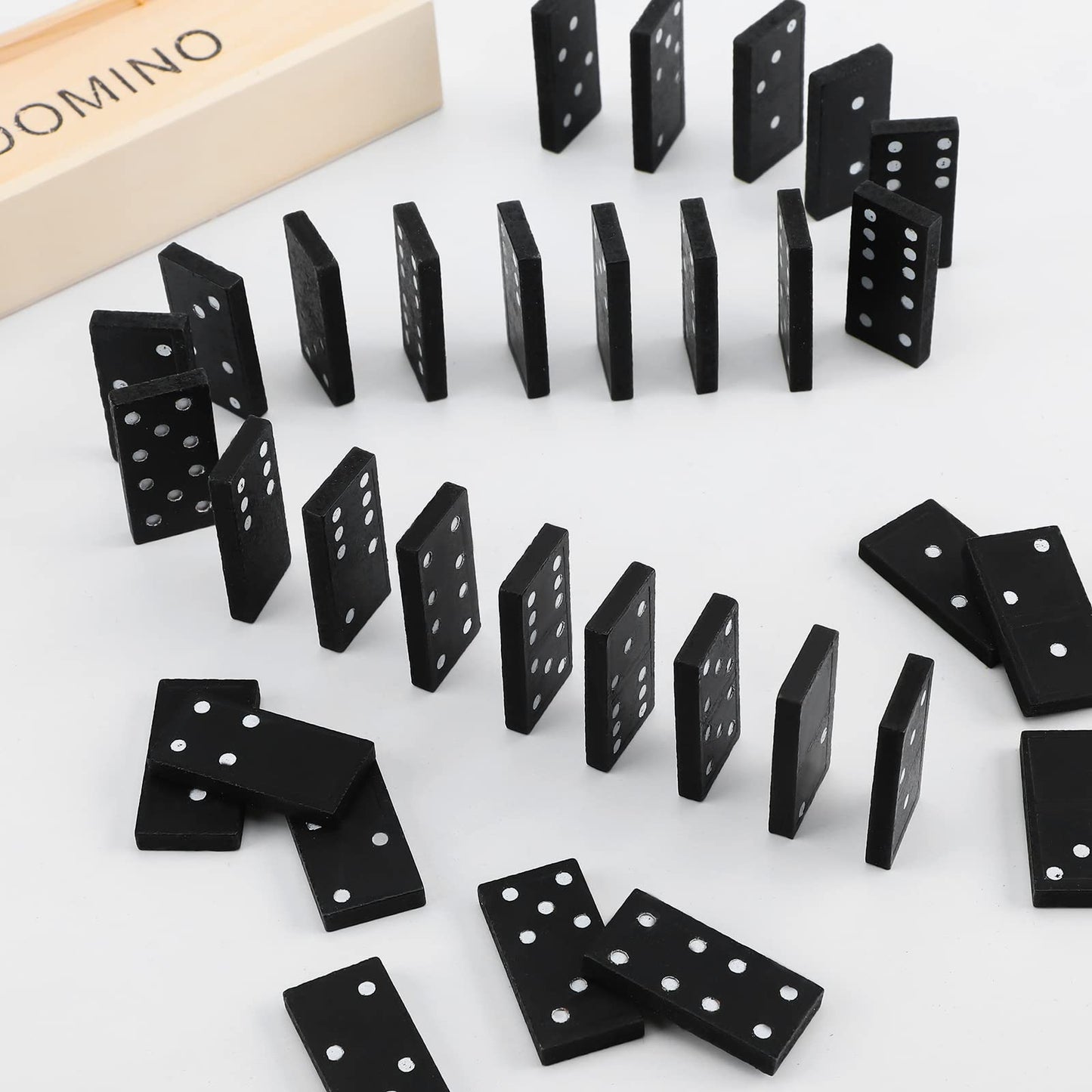 Deekin 50 Pack Mini Dominos Set – 28-Tile Double-6 Dominoes with Wooden Case for Travel & Parties
