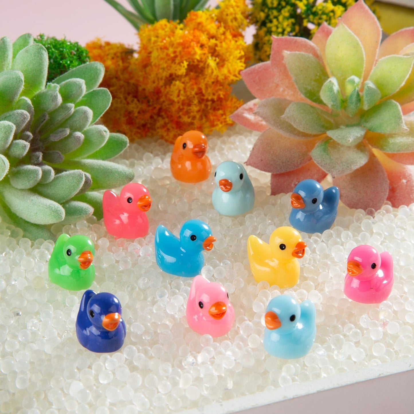 Diinokiy 200 Pcs Mini Resin Duck Figures – Colorful DIY Miniatures for Crafts