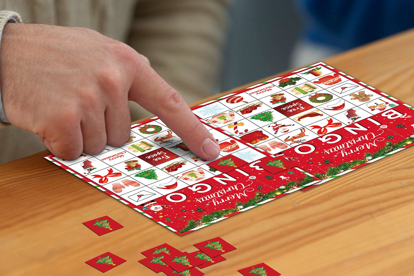 Disfuco Christmas Bingo Game – 24-Player Family & Party Bingo Cards with Chips