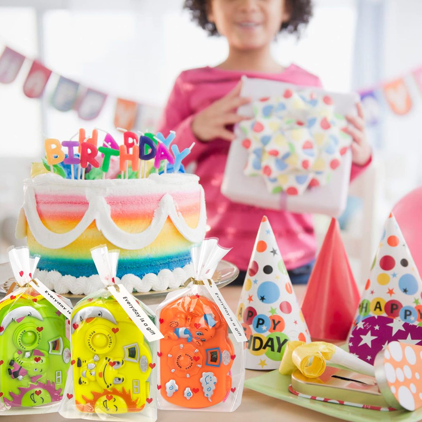 Divwa 18Pcs Kids Toy Camera Set – 3 Colors, 6 Animal Patterns for Pretend Play & Party Favors