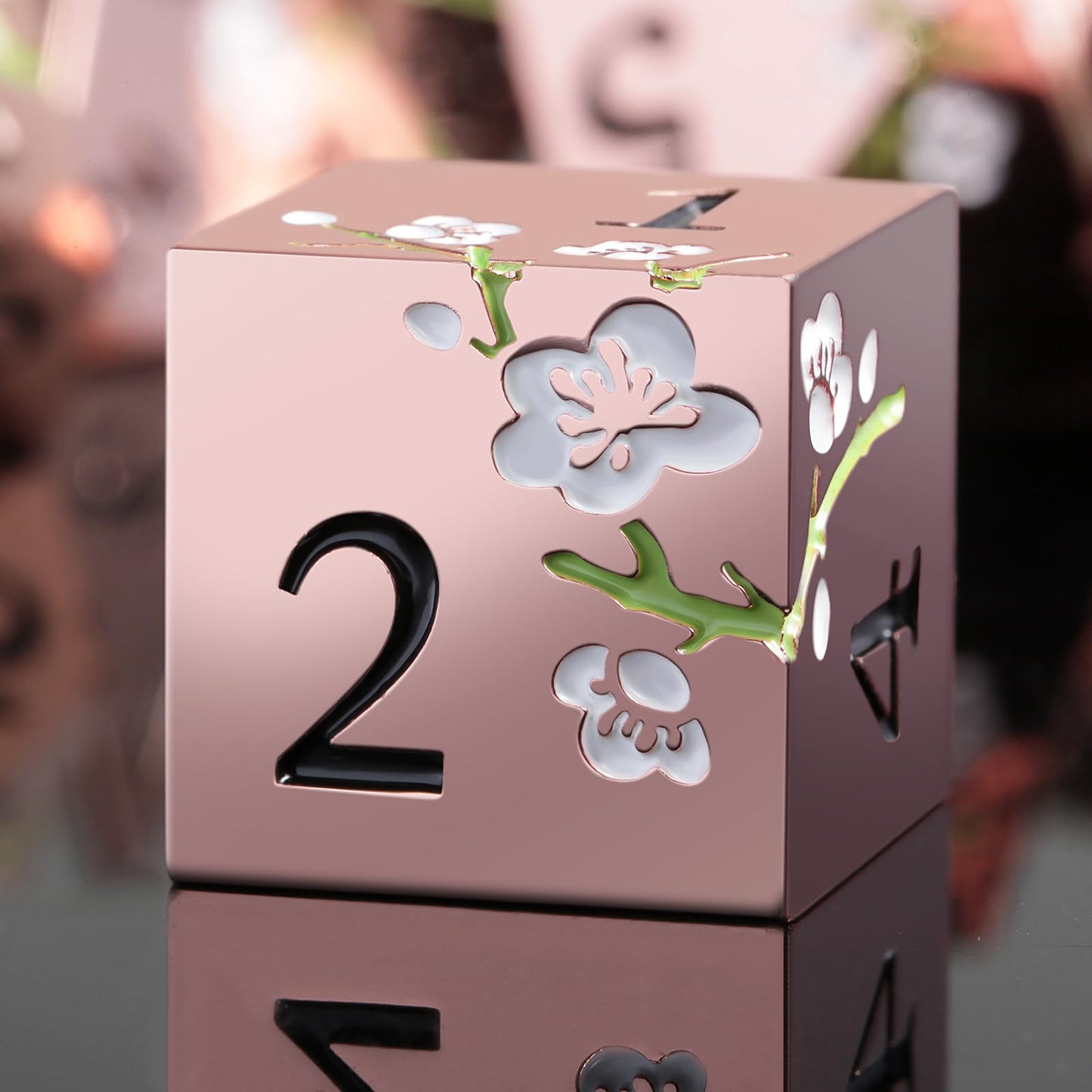 DNDND Flower Metal Dice Set – 7-Piece Gold & White D&D Dice with Gift Case