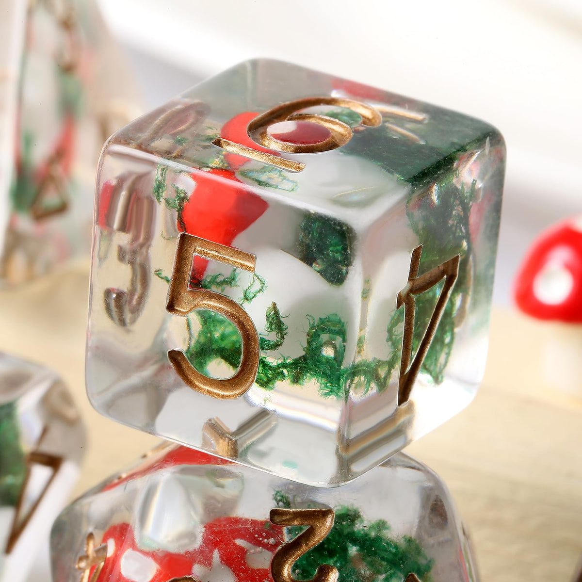 DNDND Mushroom Dice Set – 7-Piece Resin D&D Dice with Velvet Gift Bag