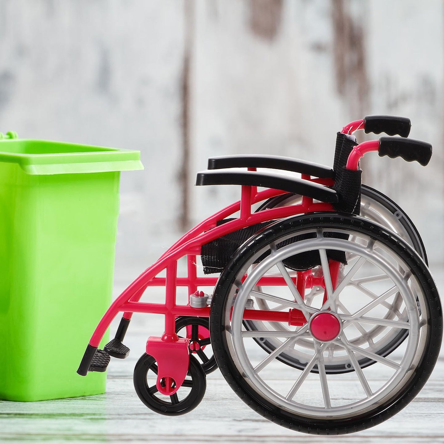 DOITOOL Mini Wheelchair Crutch Props – Realistic Dollhouse Accessory (Red)