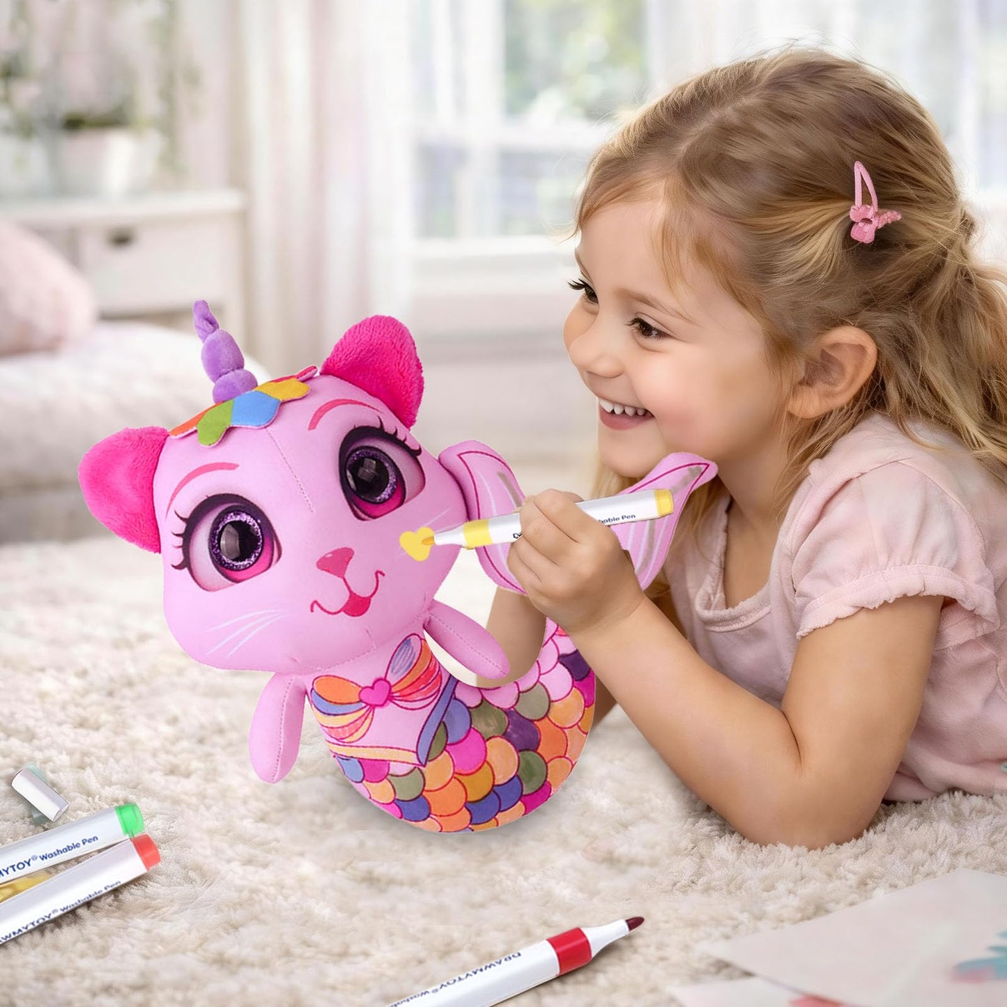 DRAWMYTOY Stuffed Animal Coloring Plush: 20 Washable Markers + Laser Holographic Backpack for Kids Aged 3-6