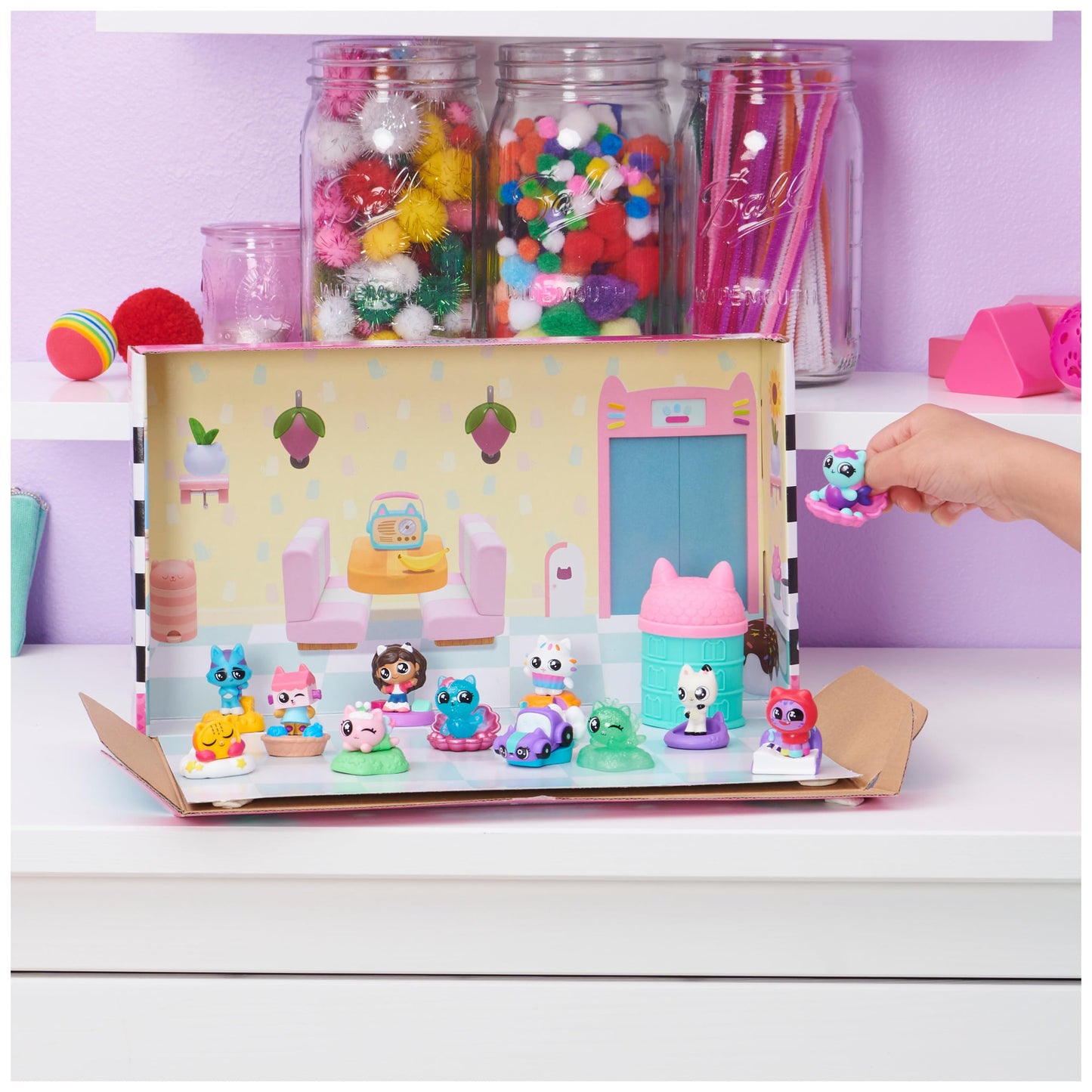 Gabby’s Dollhouse Meow-Mazing Mini Figures 12-Pack – Amazon Exclusive | DreamWorks
