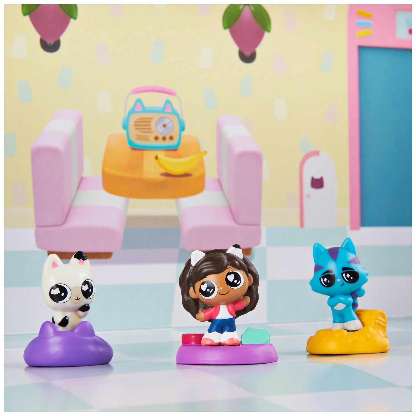 Gabby’s Dollhouse Meow-Mazing Mini Figures 12-Pack – Amazon Exclusive | DreamWorks