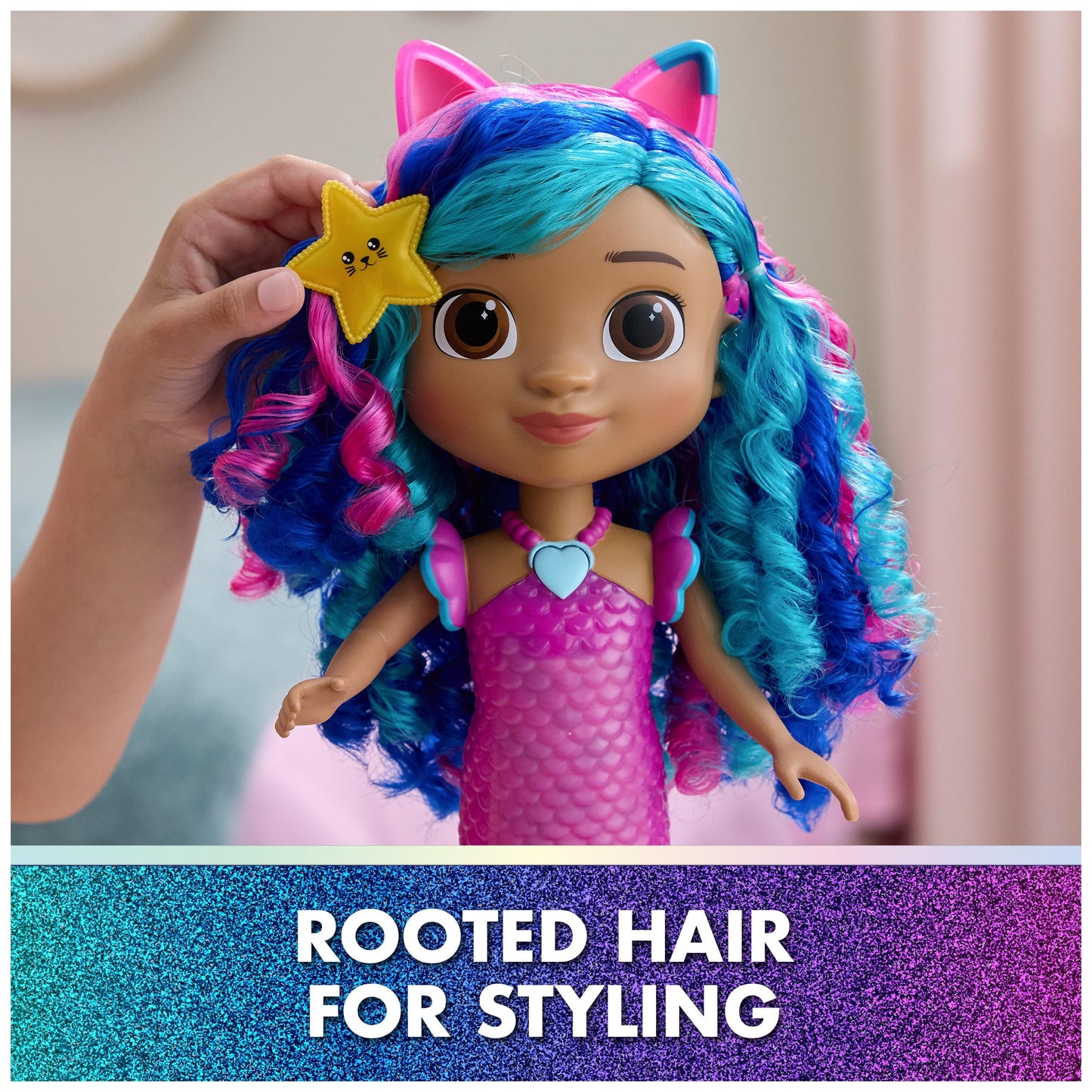 DreamWorks Gabby’s Dollhouse Sing & Shine Mermaid Gabby – Lights, Sounds & Waterproof Tail