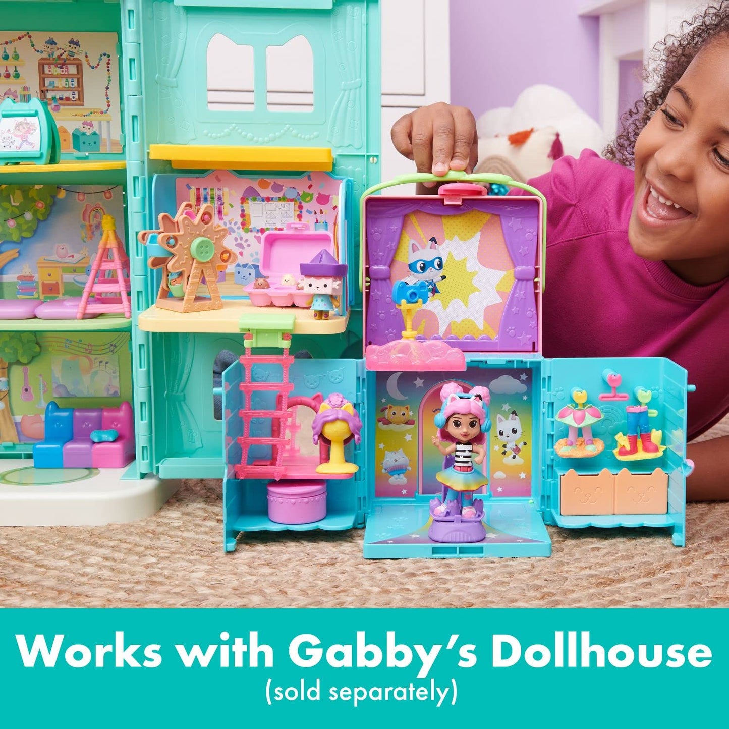 Gabby’s Dollhouse Dress-Up Closet Portable Playset | DreamWorks Gabby’s Dollhouse