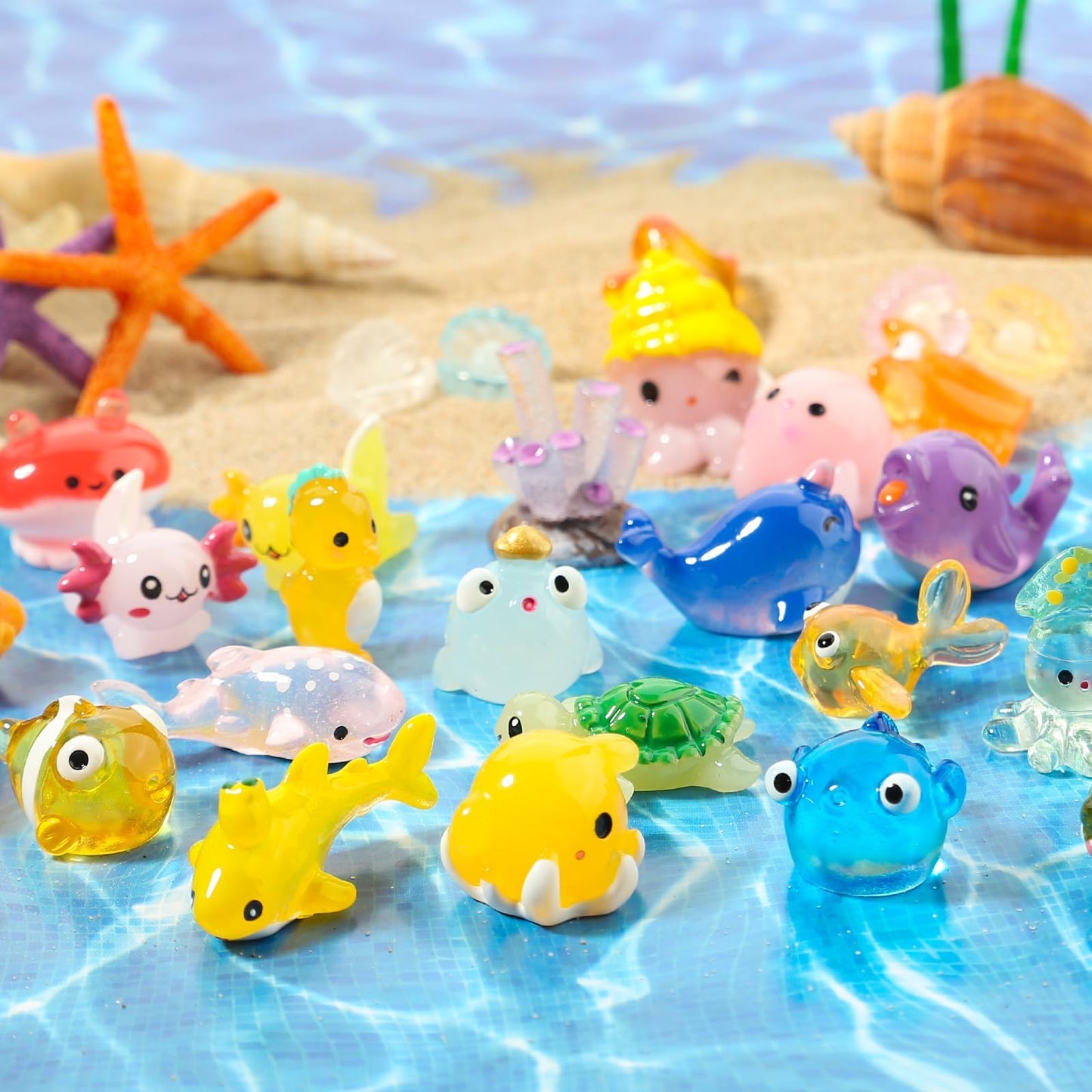 dsooldre 48pcs Mini Ocean Resin Animals for Aquariums and Fairy Gardens
