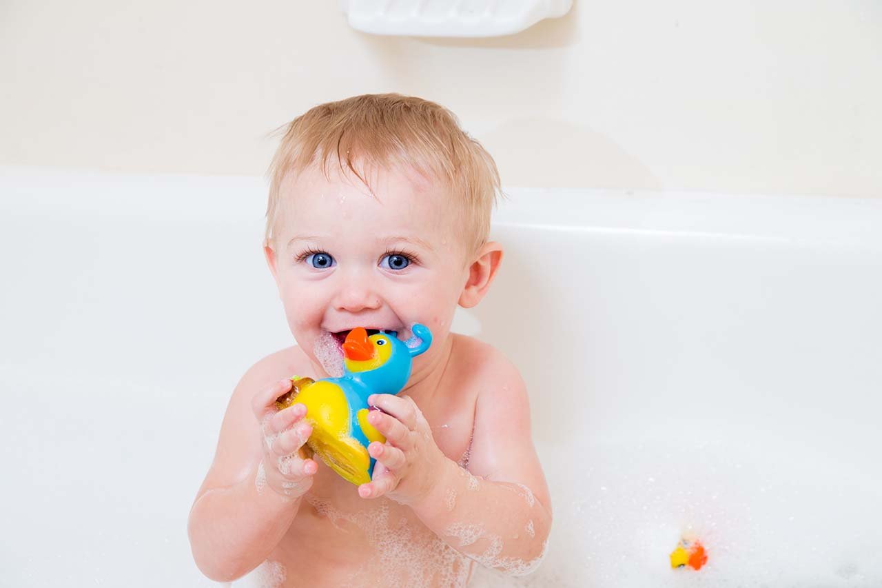 DUCKY CITY 3-Inch Rubber Duck – Squeaky Bath Toy with Hole | Baby Safe Tub Toy Valentines Sweetheart