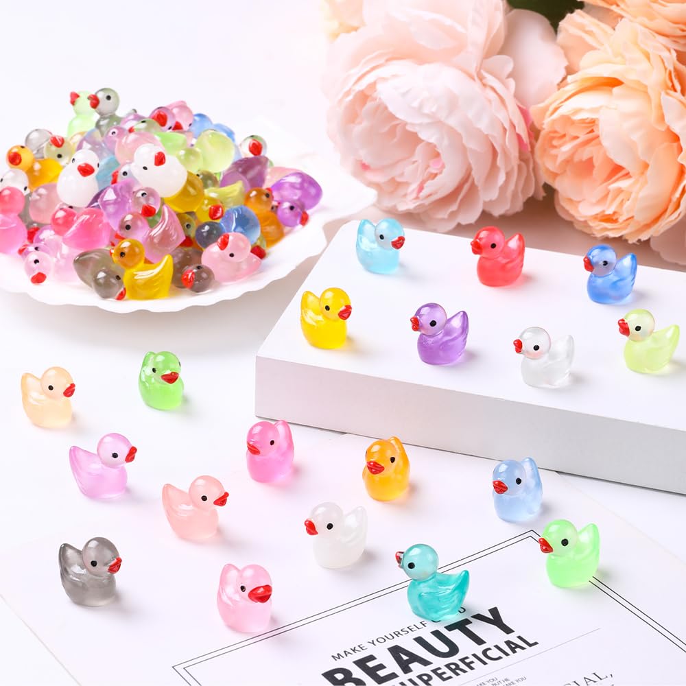 DULEFUN 200pcs Luminous Mini Resin Ducks – Glow in the Dark Dollhouse & Craft Decor