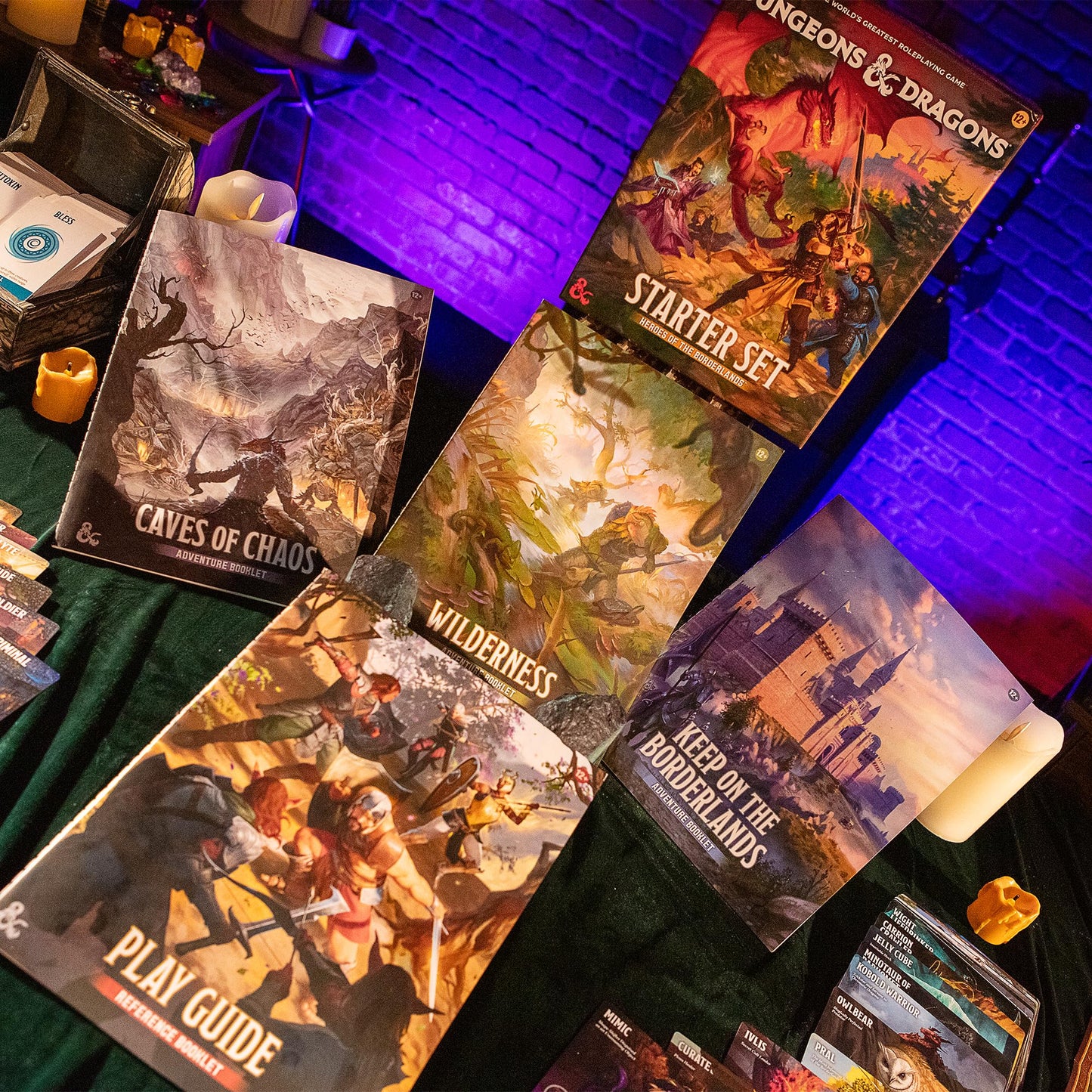 Dungeons & Dragons Starter Set: Heroes of the Borderlands - Cooperative Fantasy Adventure for 3-5 Players