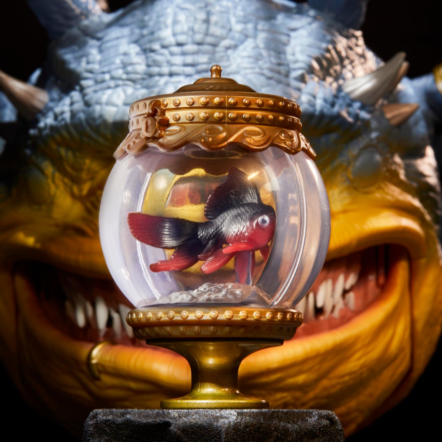 Dungeons & Dragons Golden Archive Xanathar Figure – 6-Inch Collectible