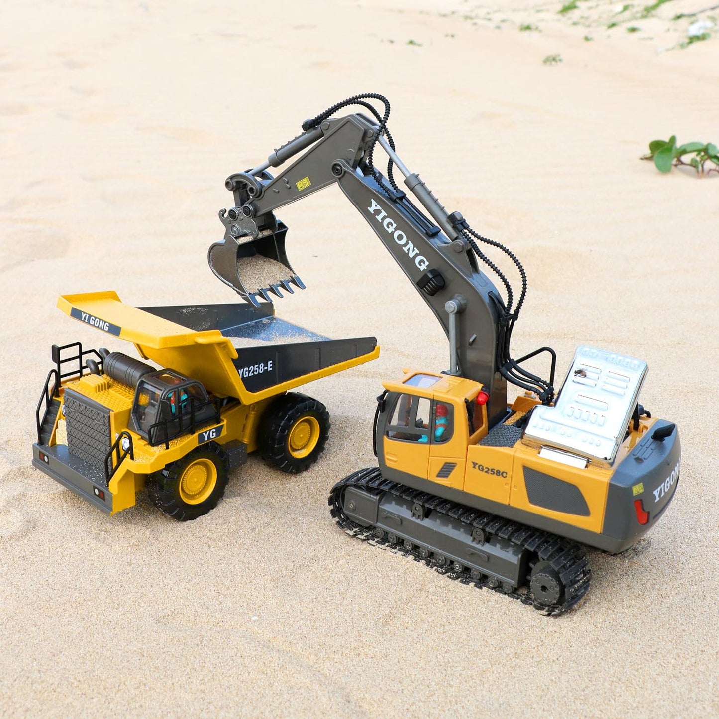 Dwi Dowellin Remote Control Excavator Toy for Kids 4-10 – 2.4GHz RC with Realistic Lights & Metal Digging