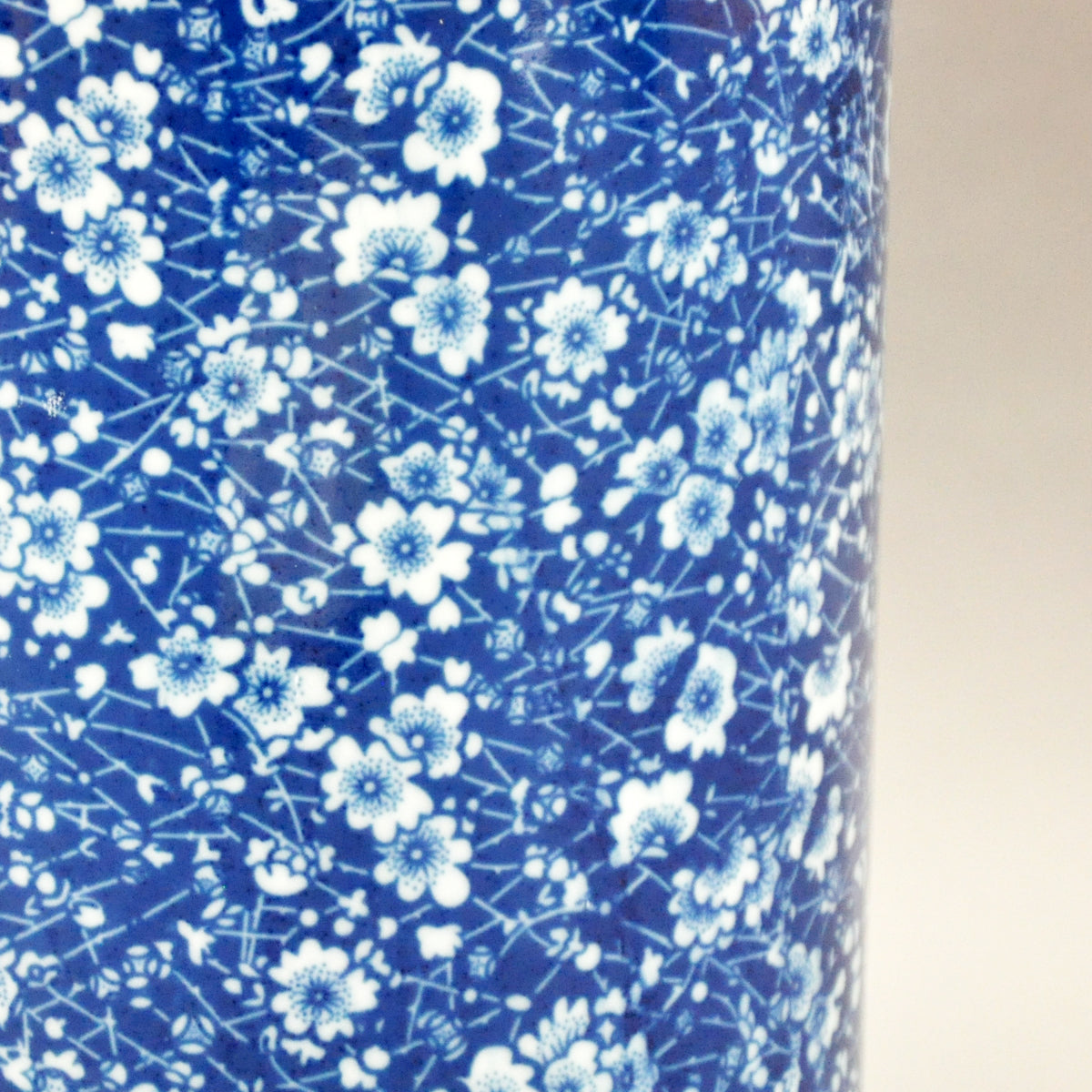 18" BLUE WHITE UMBRELLA STAND