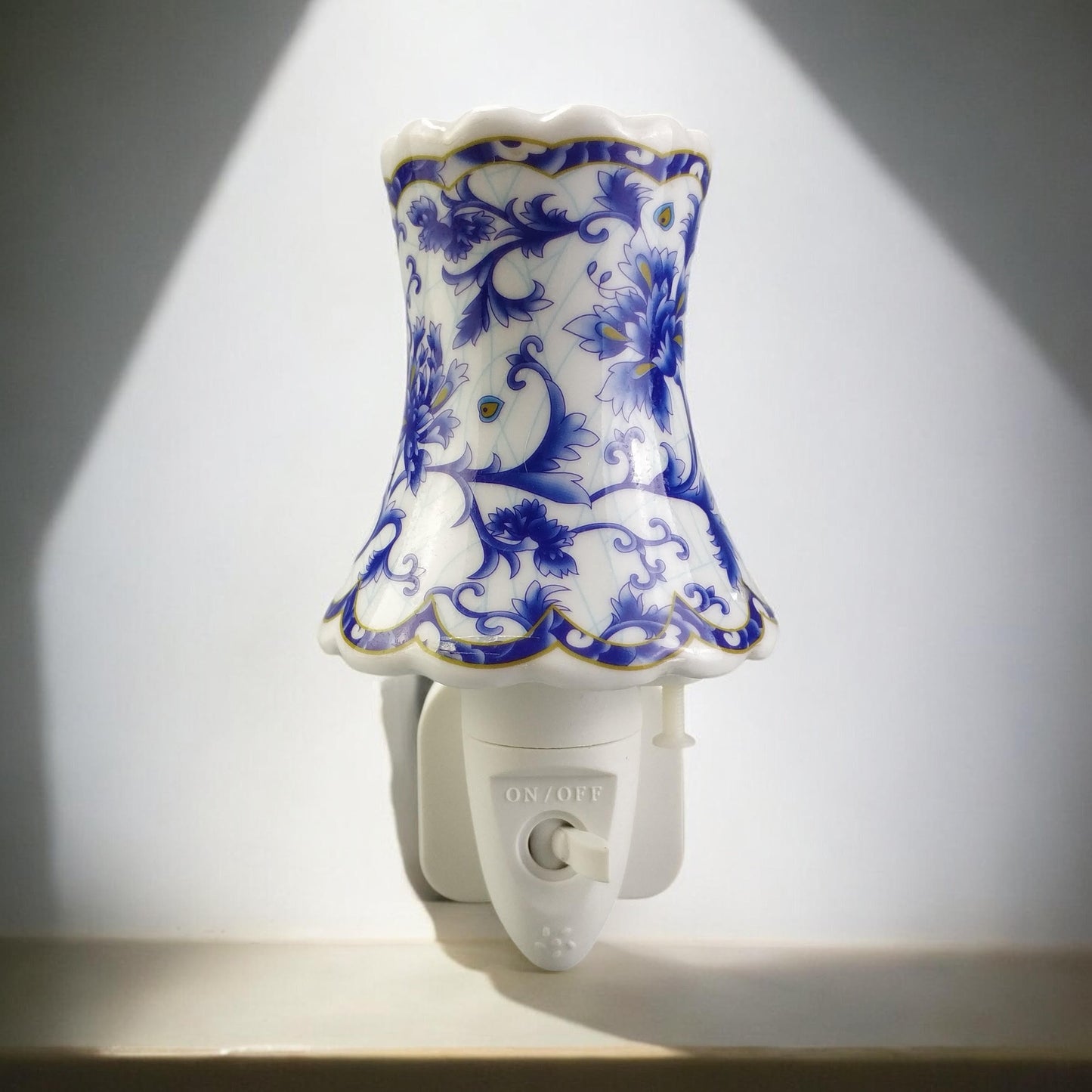 8 INCH FLORAL LED NIGHTLIGHT INDIGO FLOWERS
