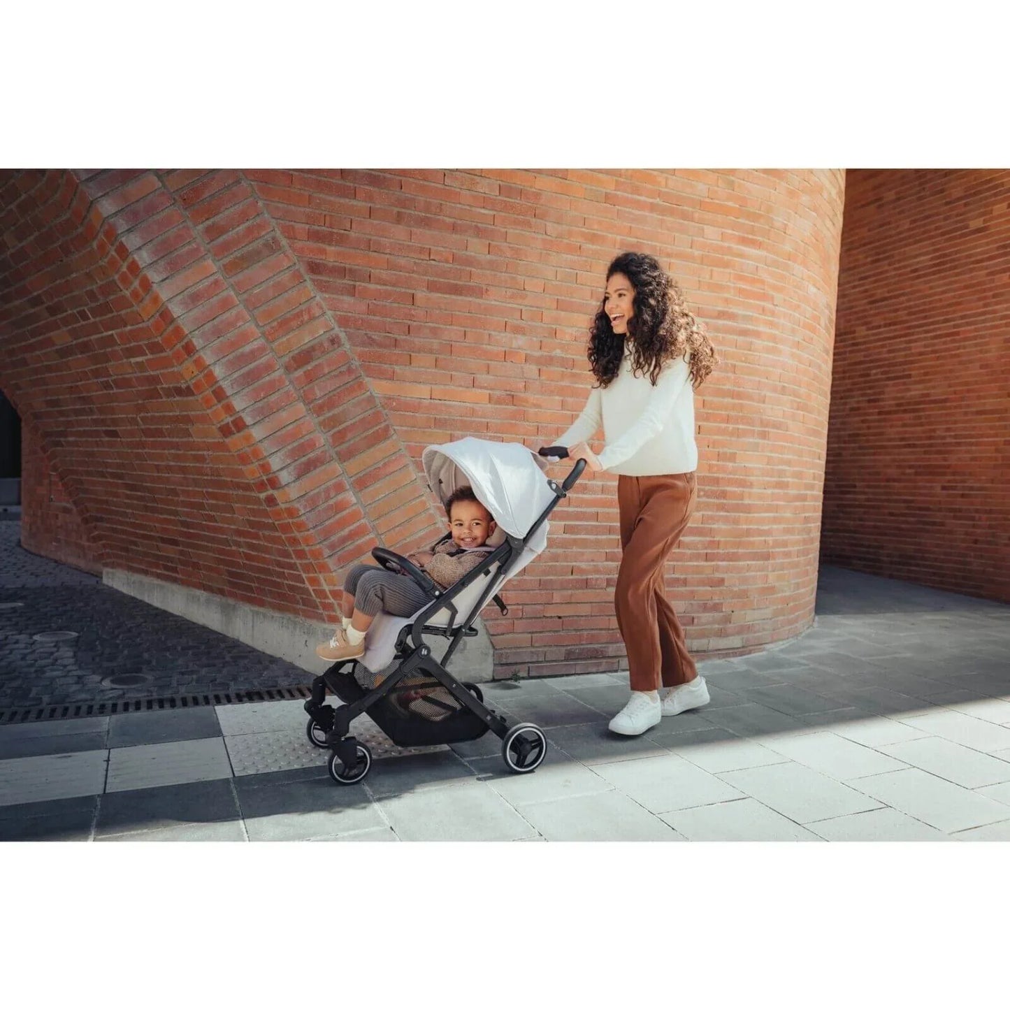 Hauck Travel N Care Pushchair - Black