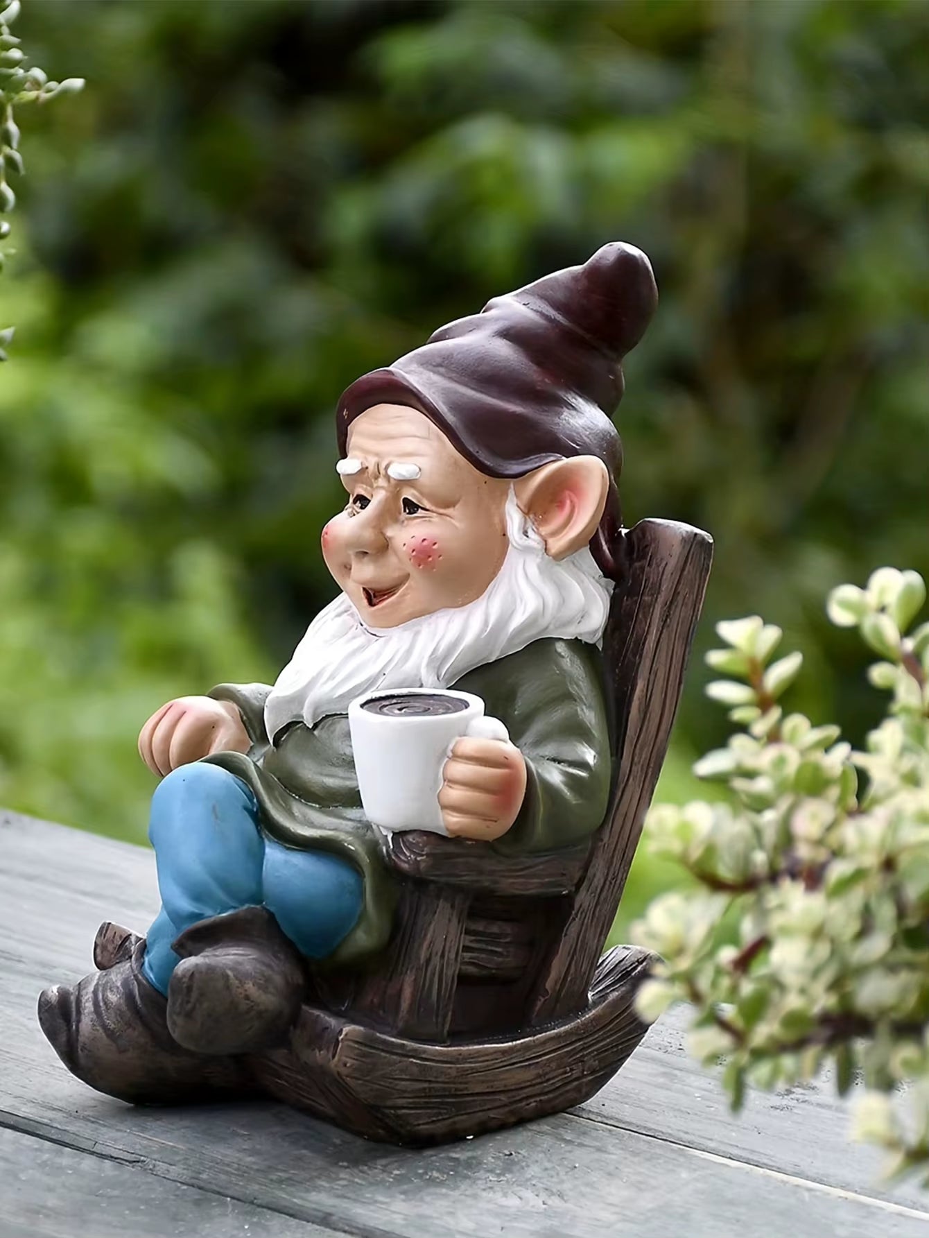 1Pc Gnome Dwarf Rocking Chair Ornament Resin Outdoor Garden Decoration Patio Leisurely Drinking Tea Lazy Decoration