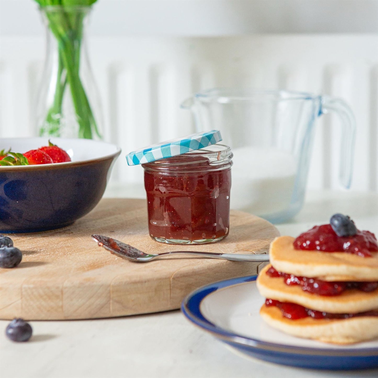 130ml Glass Jam Jars with Lids - Pack of 6