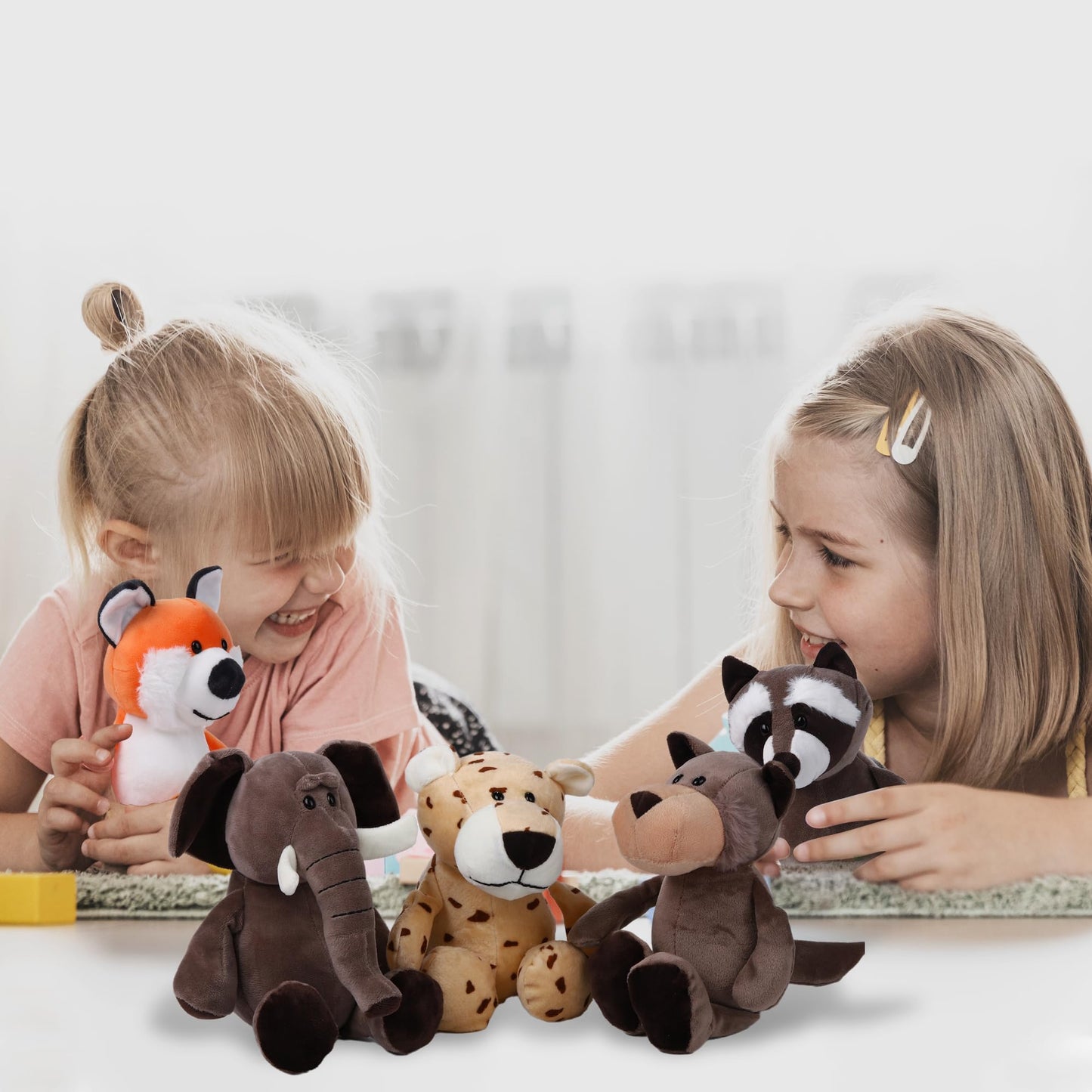 Elcoho 15-Piece Safari Stuffed Animals Plush Toys — 9.8 Inch Jungle Animal Set