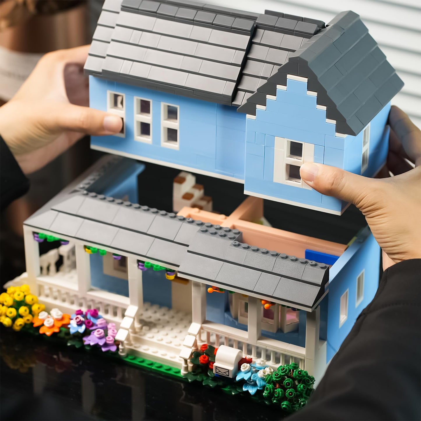 ENJBRICK Gilmore House Building Set — LEGO-Compatible Architecture Kit, 1524 Pieces for Girls