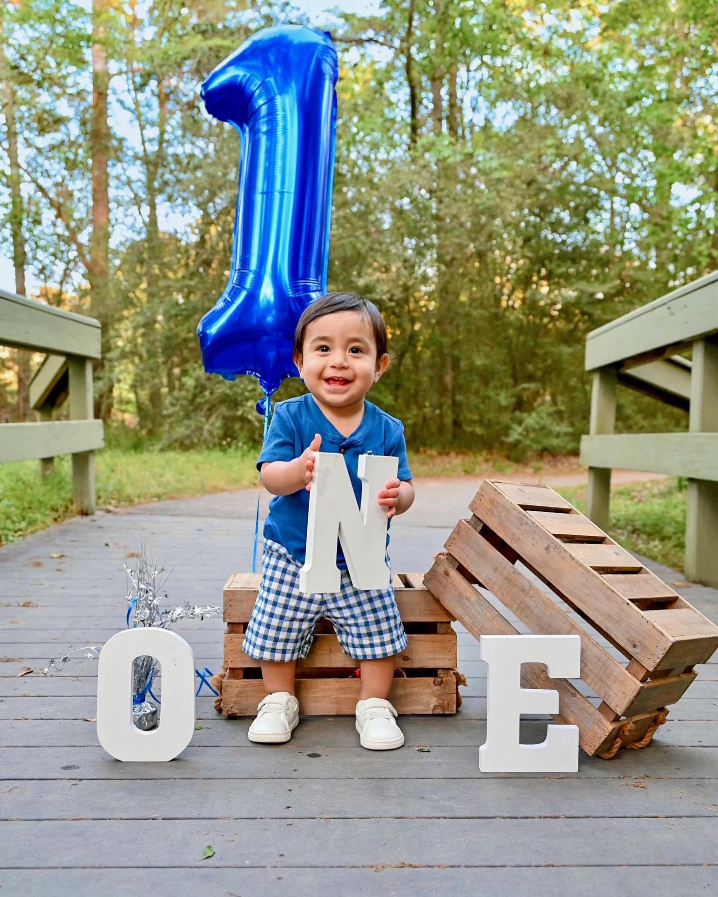Enyeopd Dark Blue 11 Balloon – 40 Inch Number Balloons for Birthdays & Celebrations