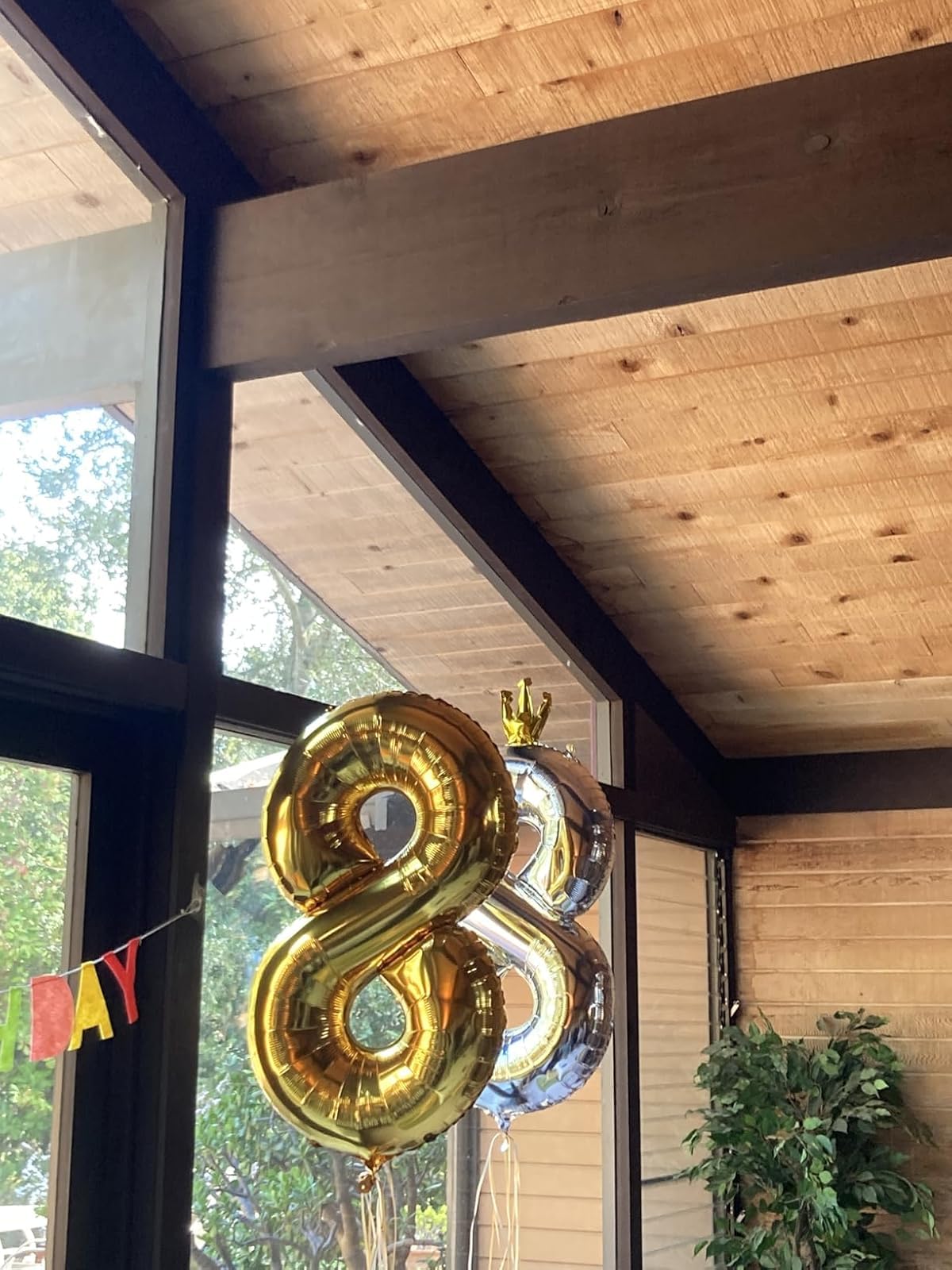 Enyeopd 40-Inch Gold Number Balloon for 8th, 18th, 28th Birthday and Celebration Decor