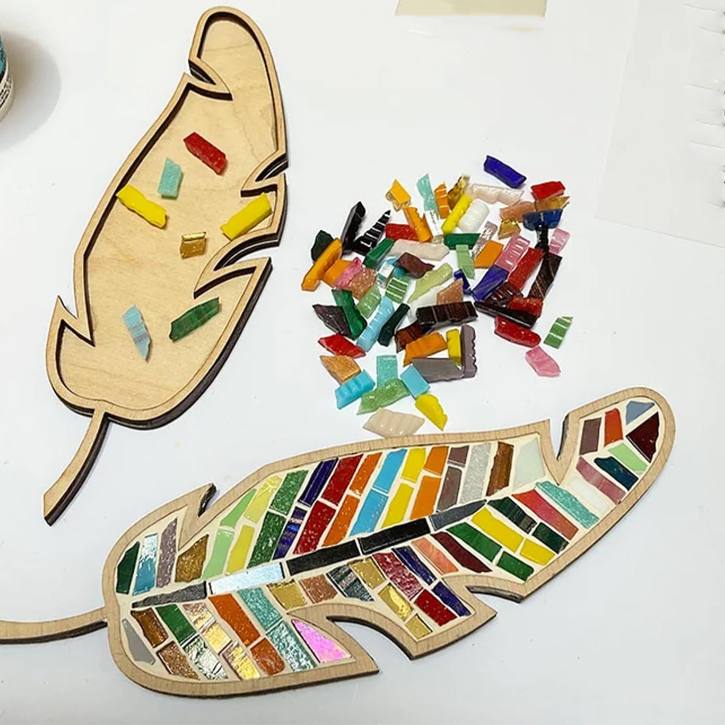 EOQIFJM Craft Kit for Adults - Porcelain Tile Mixed Colour Mosaic DIY Home Decoration Painting Art