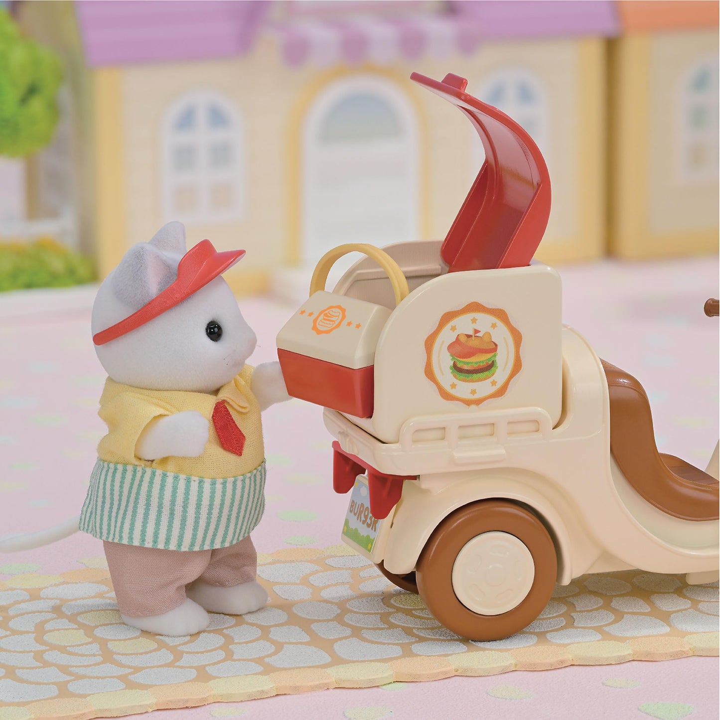 Epoch Sylvanian Families Hamburger Stand – 20 Accessories + 1 Figure | 3+