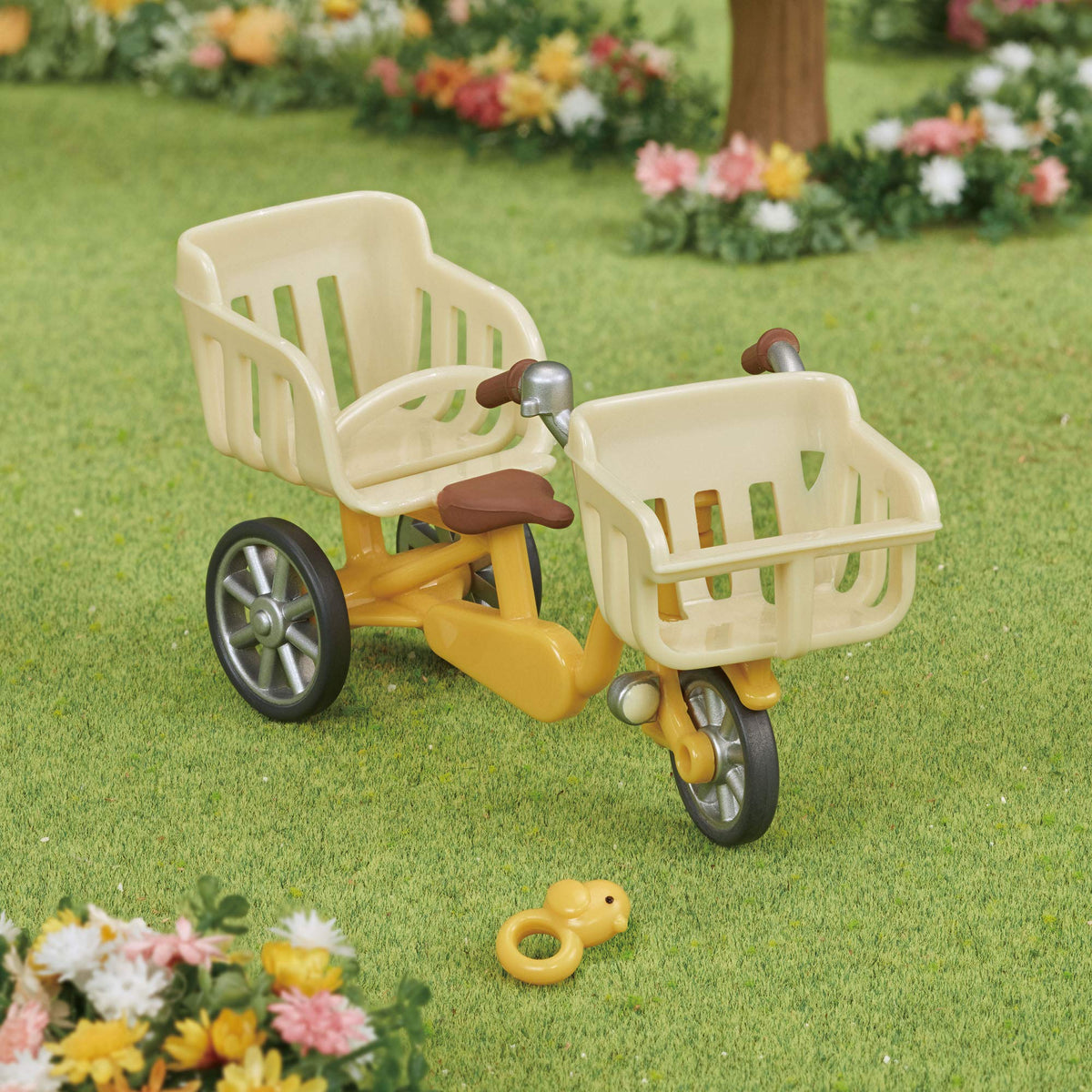Epoch Sylvanian Families: Three-Person Bicycle Ride Dollhouse Furniture