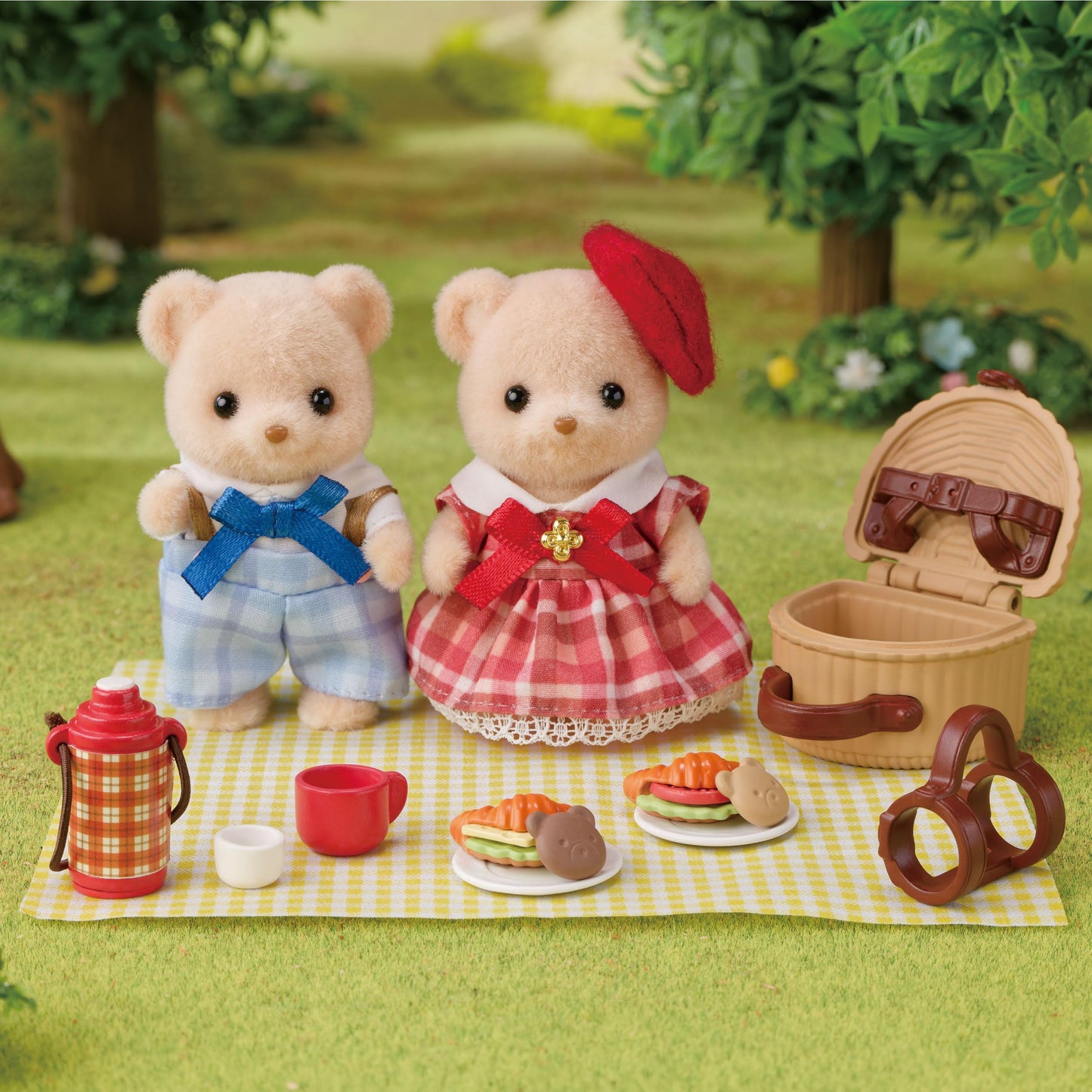 Epoch Sylvanian Families Doll & Furniture Set – FS-60 ST Certified, Ages 3+