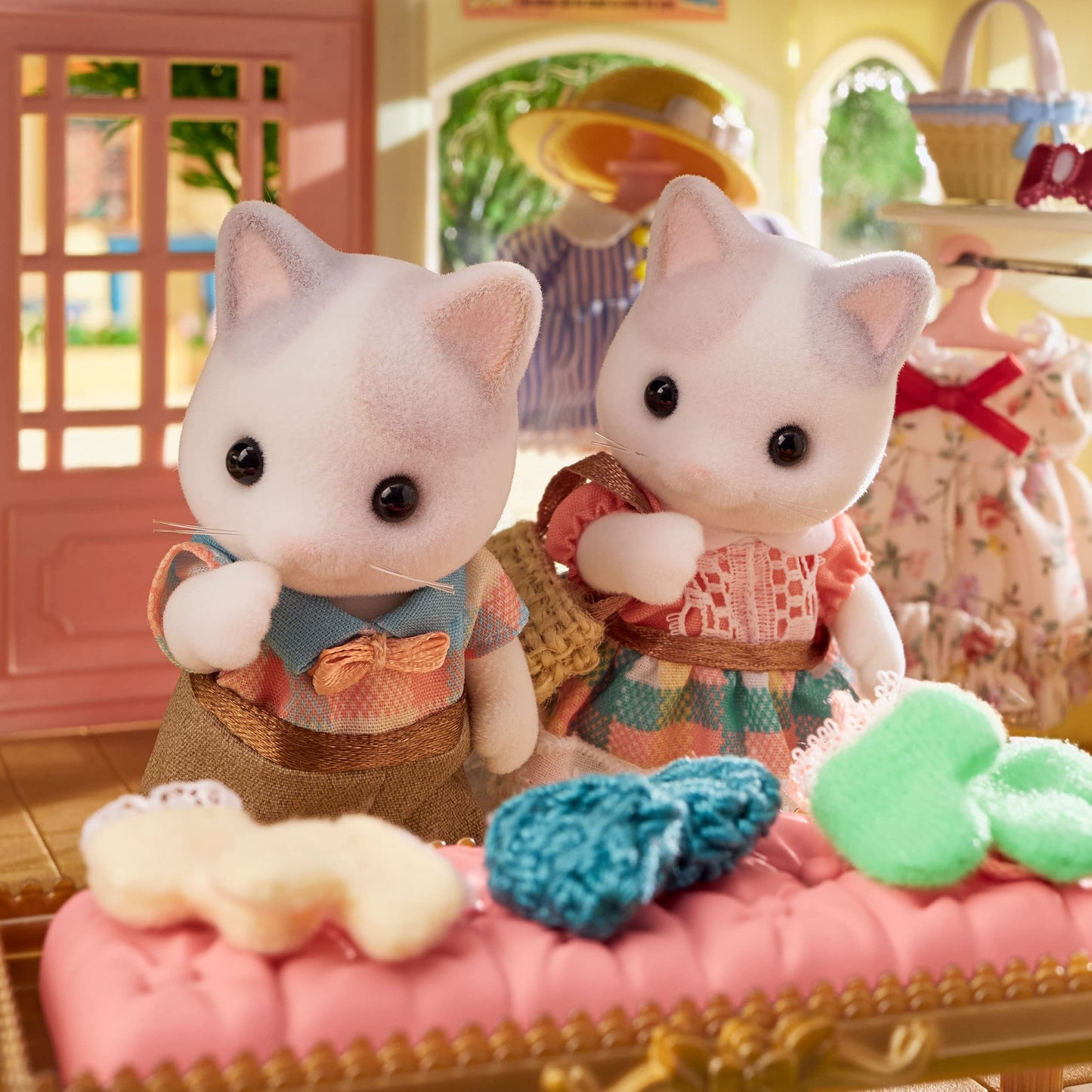 Epoch Sylvanian Families FS-52 ST Mark Certified Toy Set for Ages 3+