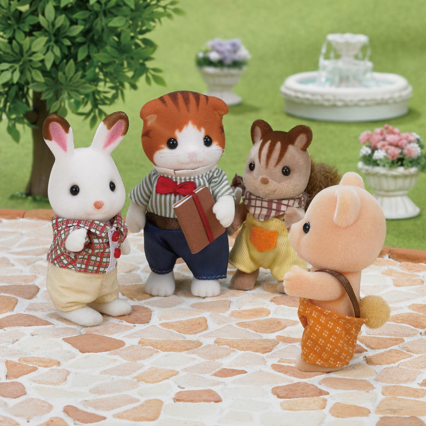 EPOCH Sylvanian Maple Cat Family FS-30 – Poseable Doll Set