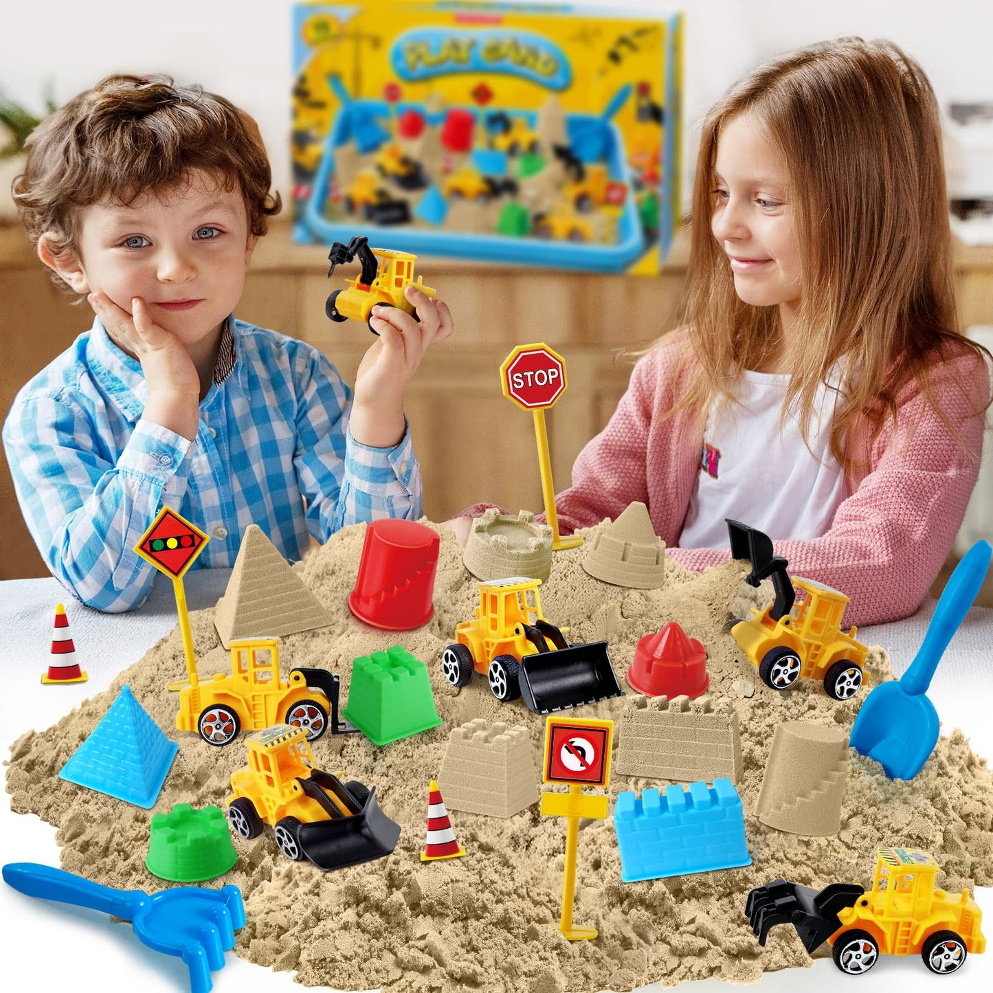 ESSENSON Sensory Bin: Construction Kit with Sand for Kids 3+