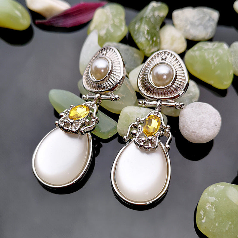 Exaggerated Moonstone Pearl Earrings