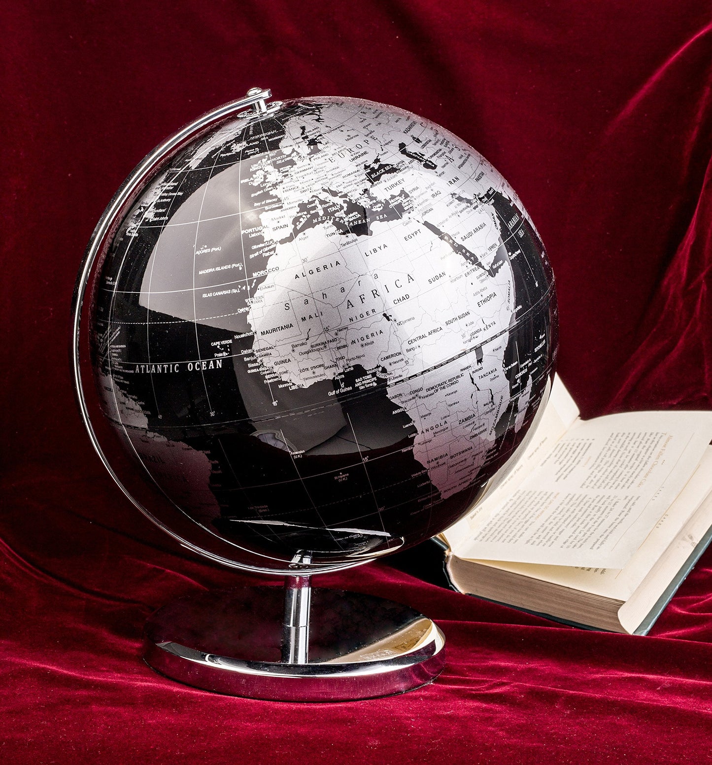 Exerz 12-Inch World Globe Black with Stainless Steel Arc & Base | Modern Desk Decor