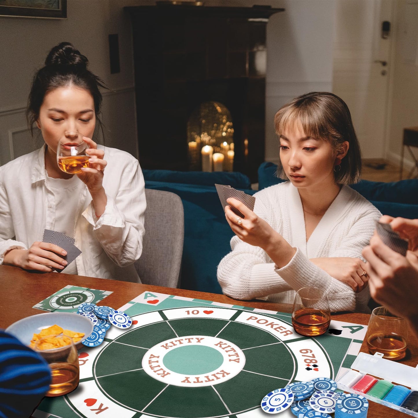 Extguds Michigan Rummy Deluxe Board Game Set – Felt Mat, 200 Chips, Poker Deck