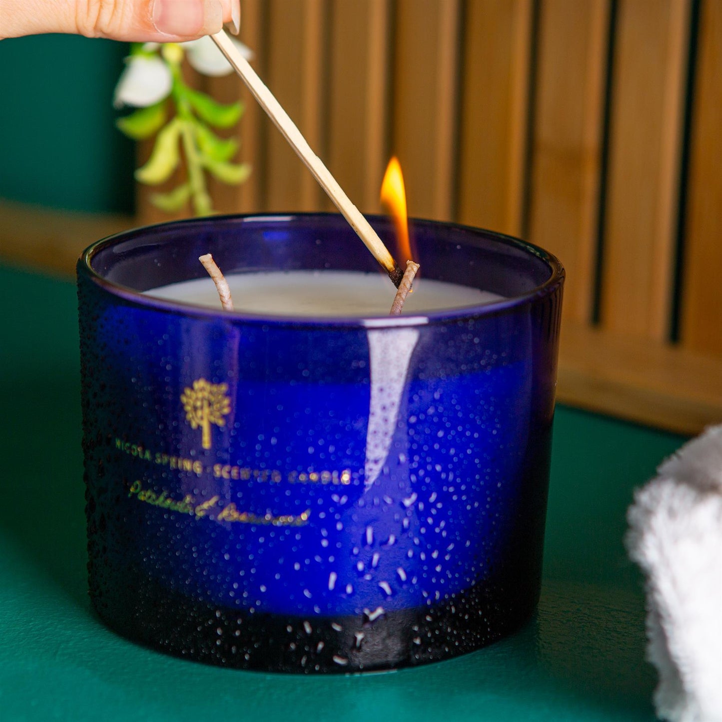 350g Double Wick Patchouli & Rosewood Soy Wax Scented Candle