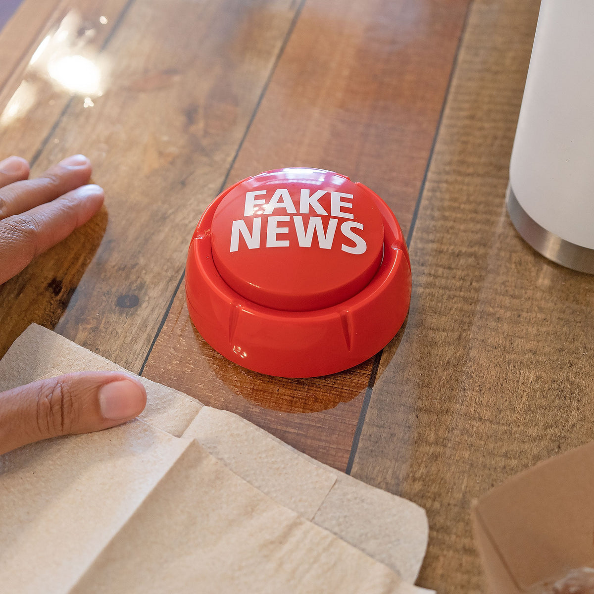 Fairly Odd Novelties Trumped Up Fake News Button – 7 Hilarious Donald Trump Sayings for Parties & Office Fun – Red