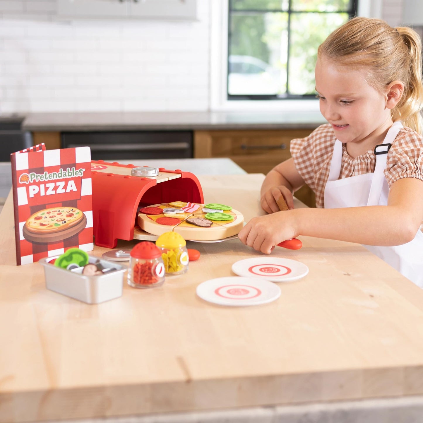 Fat Brain Toys Pretendables Backyard Pizza Oven Set | Kids Pizza Play & Storage