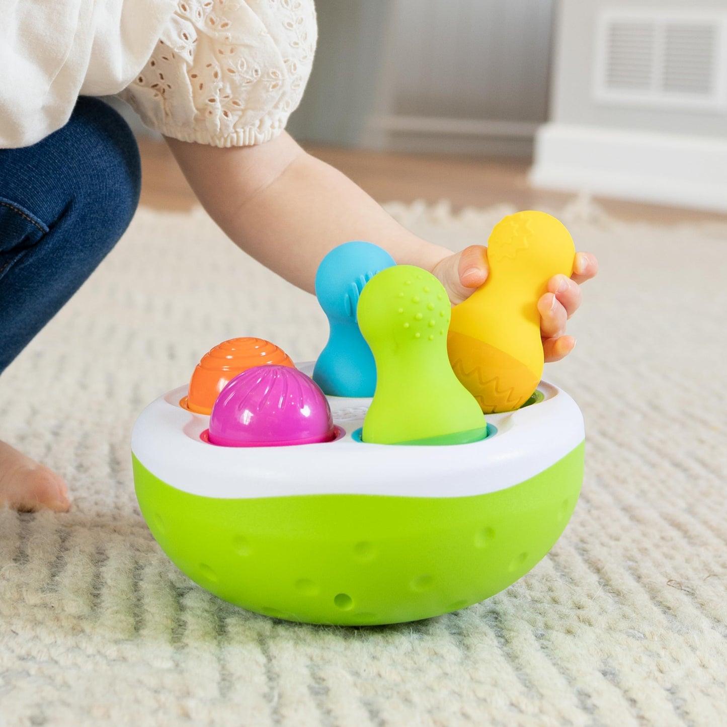 Fat Brain Toys SpinnyPins – Multicoloured Spinning & Sorting Toy for 18 Months+